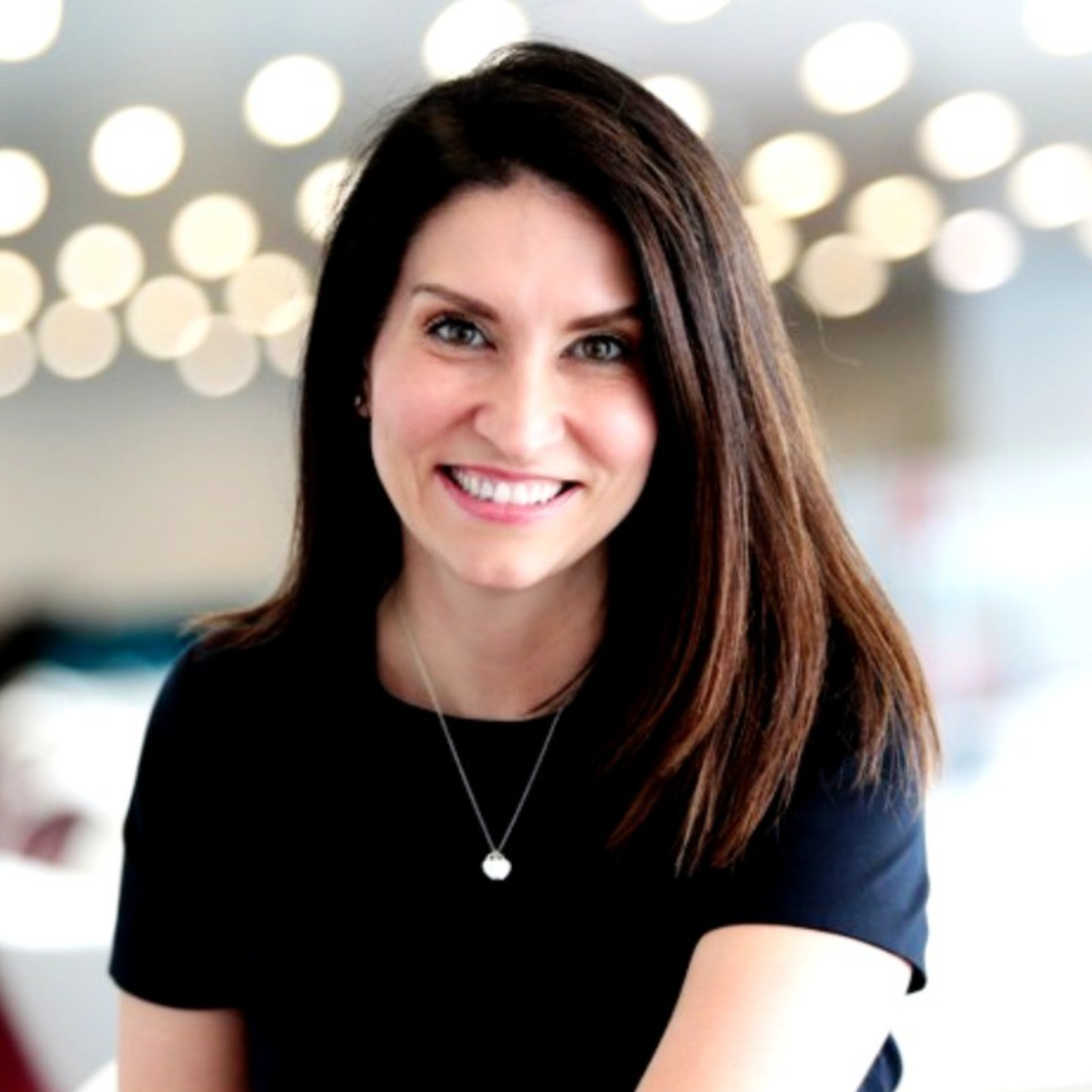 Jessica Mitory, SVP, Total Rewards and Team Member Experience at Advance Auto Parts episode artwork