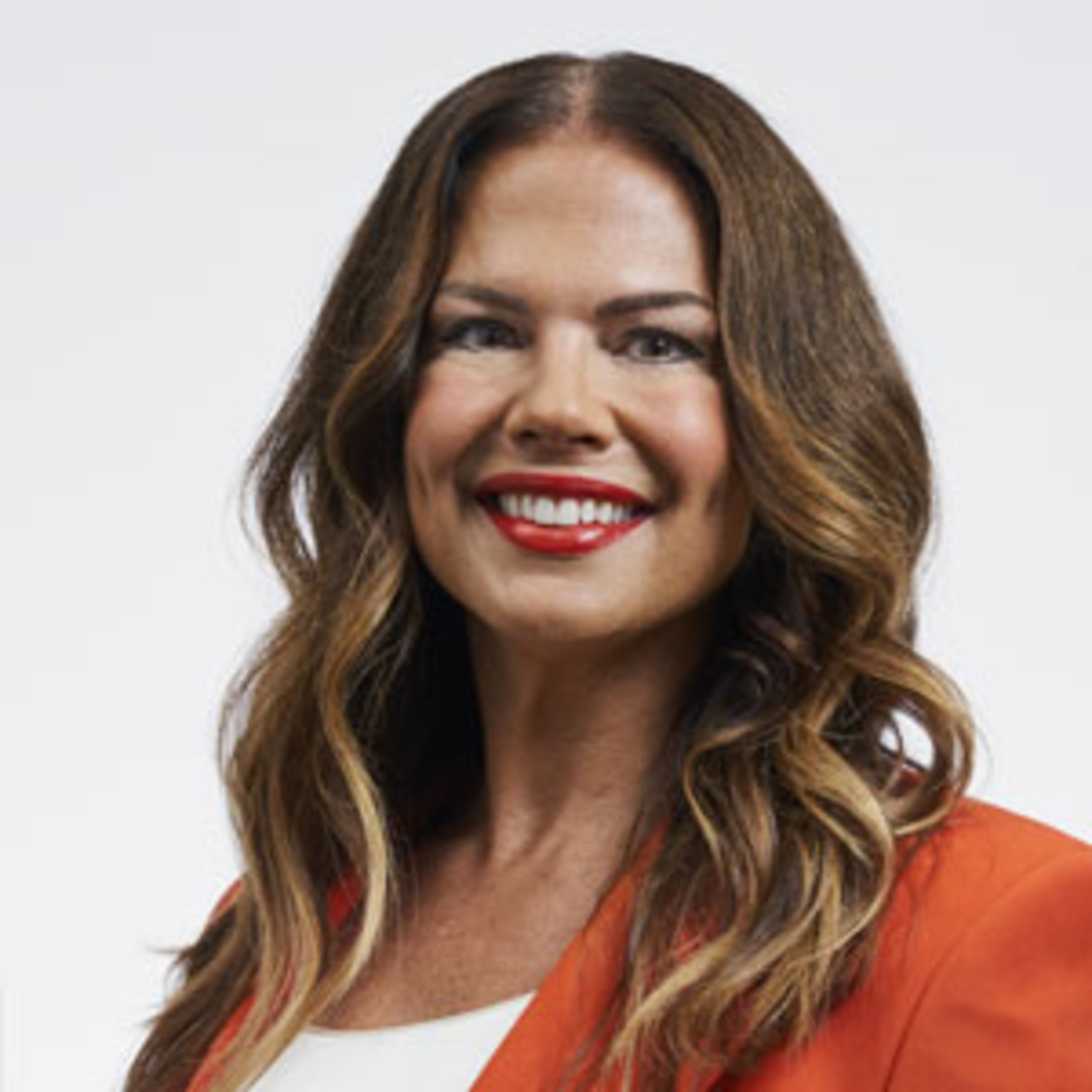 Kelly Costanza, Chief People Officer at CAVA  episode artwork