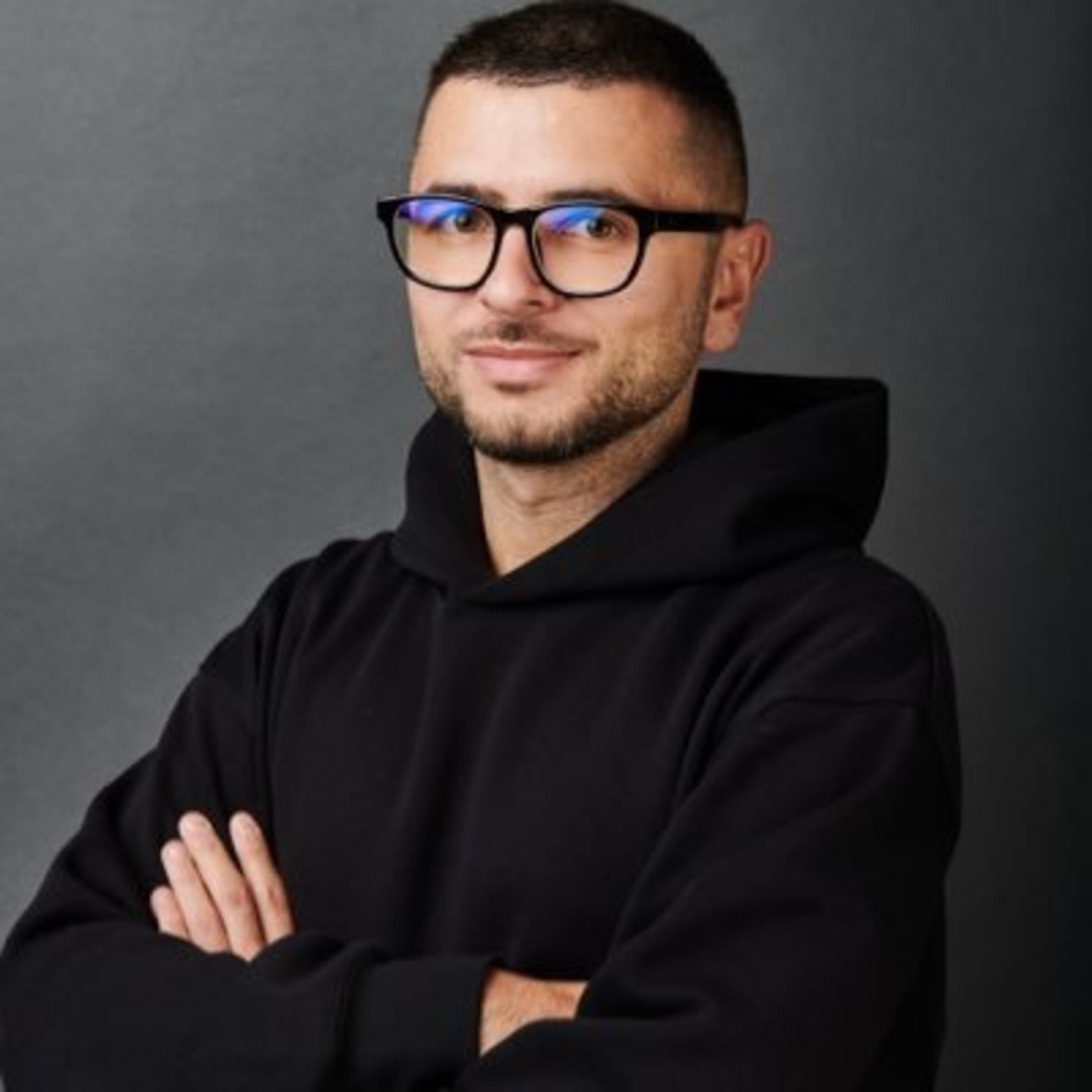 From Swiss Banking to MetaMask: How Danilo Built theMiracle's Wallet Relevance Layer episode artwork