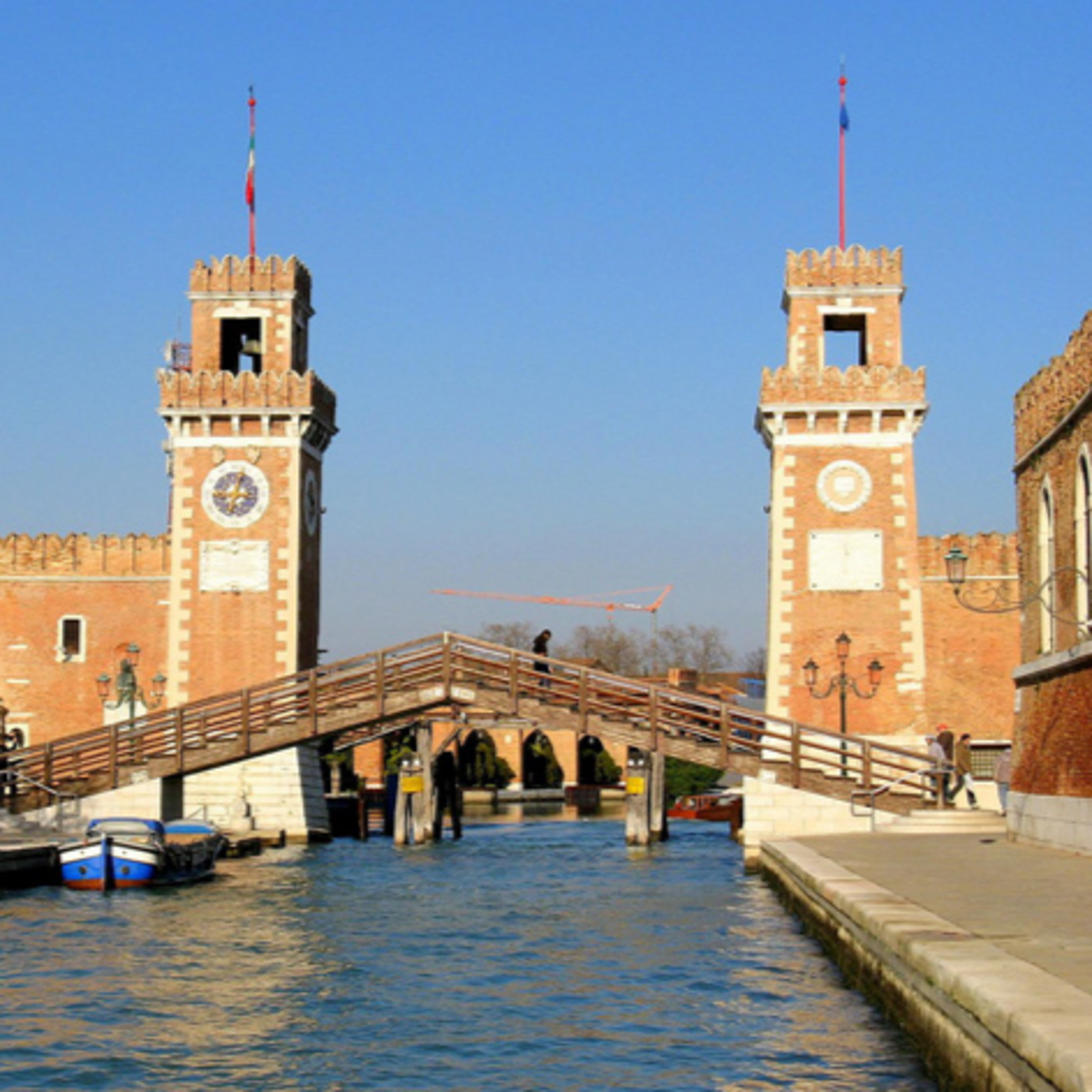 Arsenale episode artwork