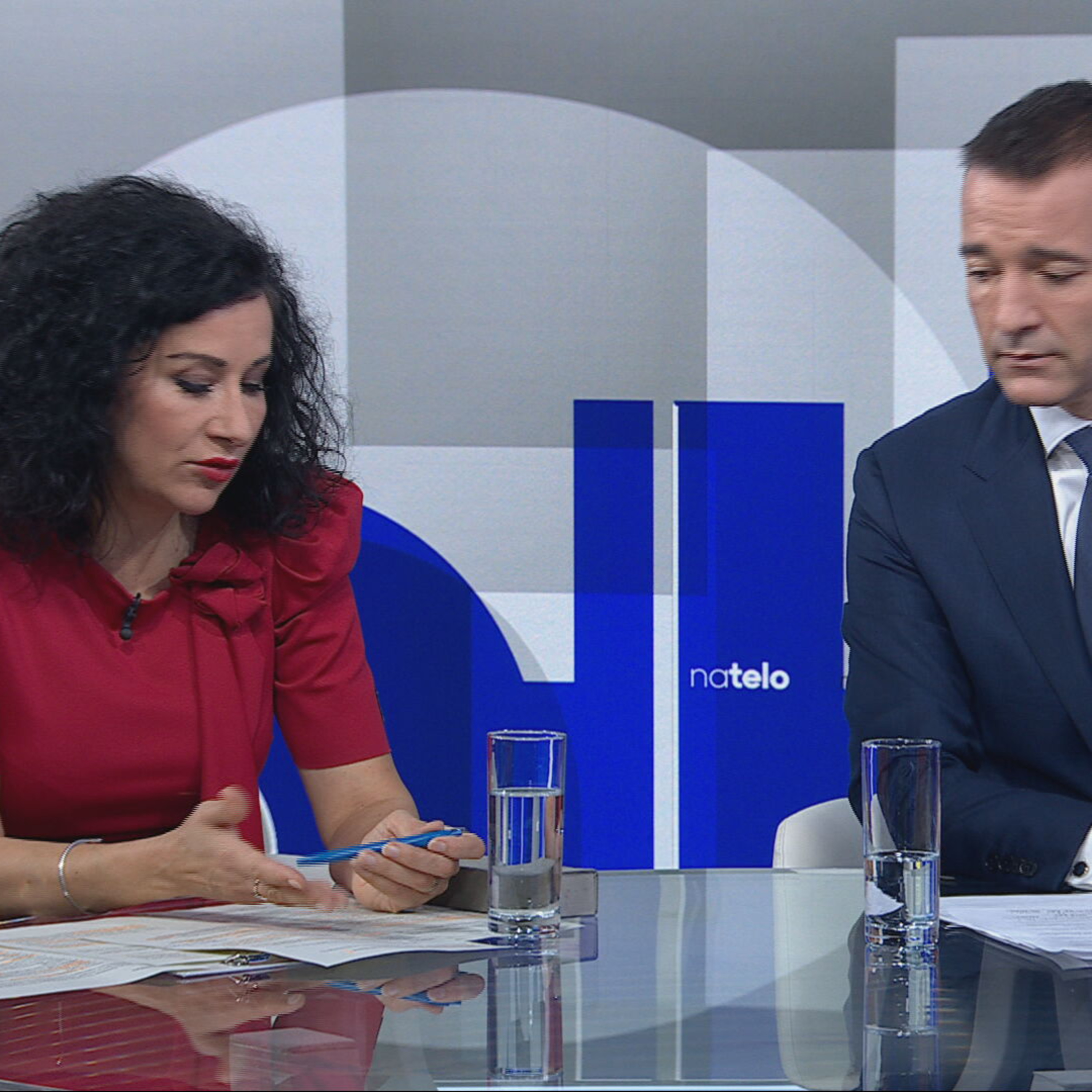 Na telo (10. 11.): Tomáš Drucker a Zora Jaurová episode artwork