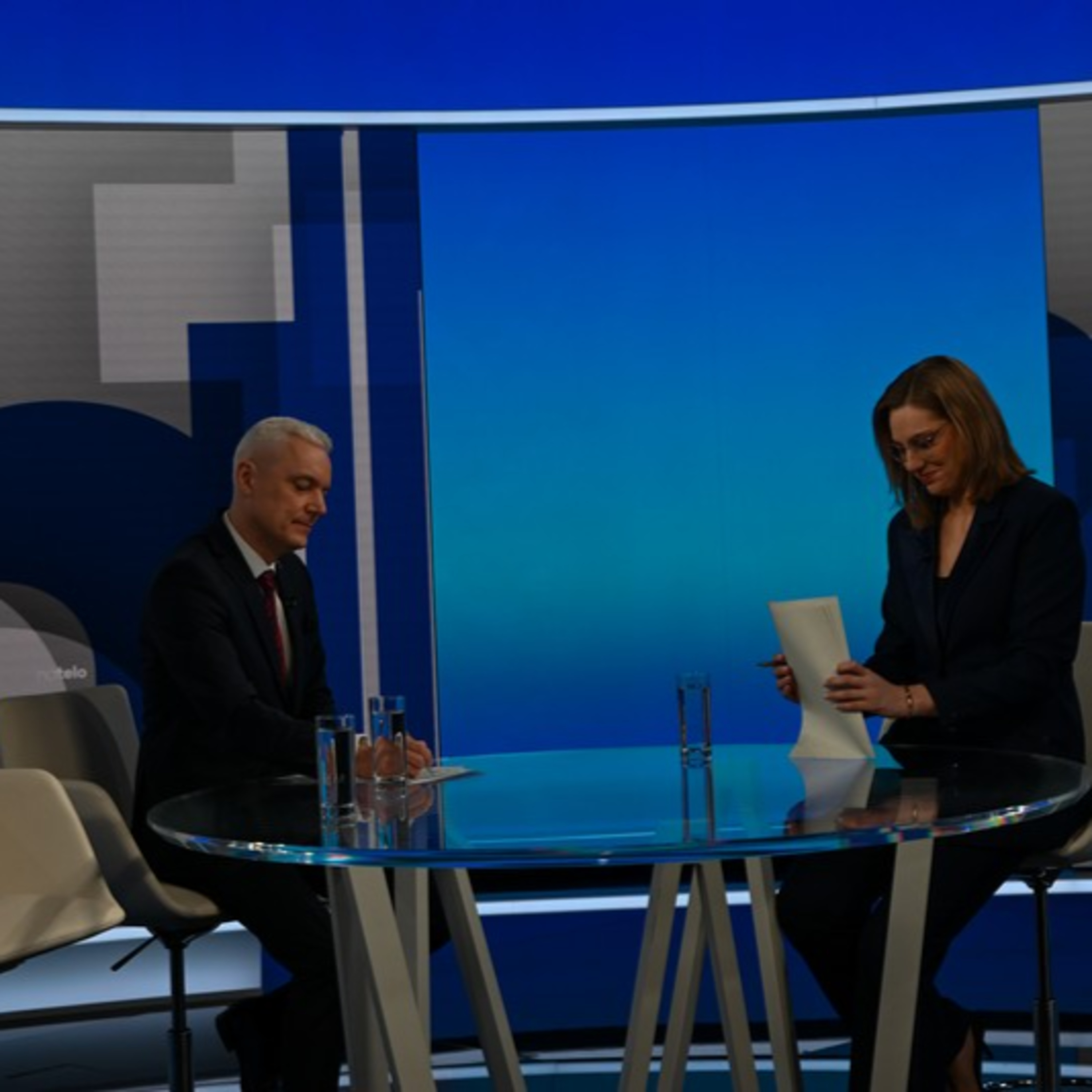 Na telo (19. 1.): Ján Ferenčák (Hlas) a Gábor Grendel (Slovensko) episode artwork