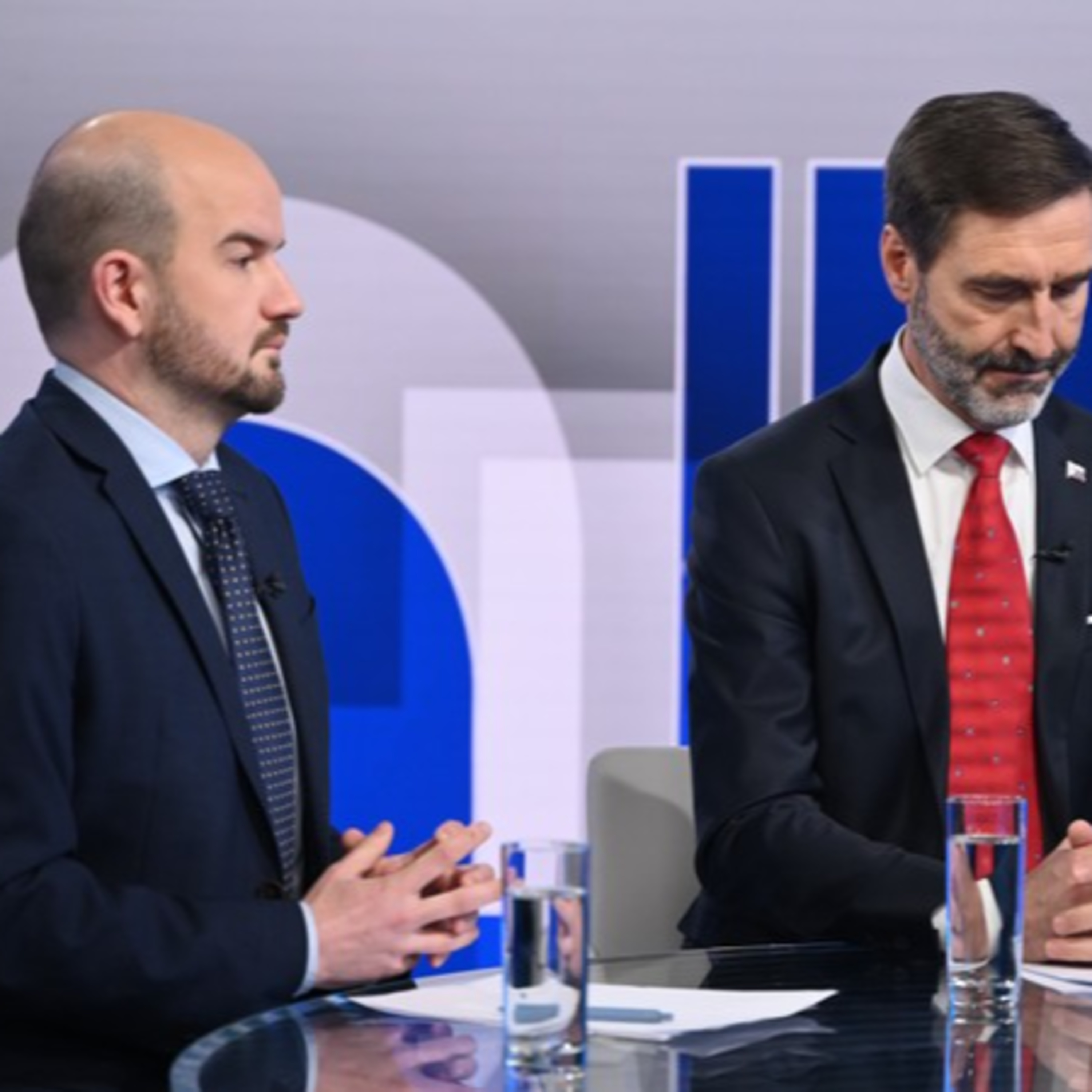 Na telo (23. 2.): Juraj Blanár (Smer-SD) a Martin Dubéci (PS) episode artwork