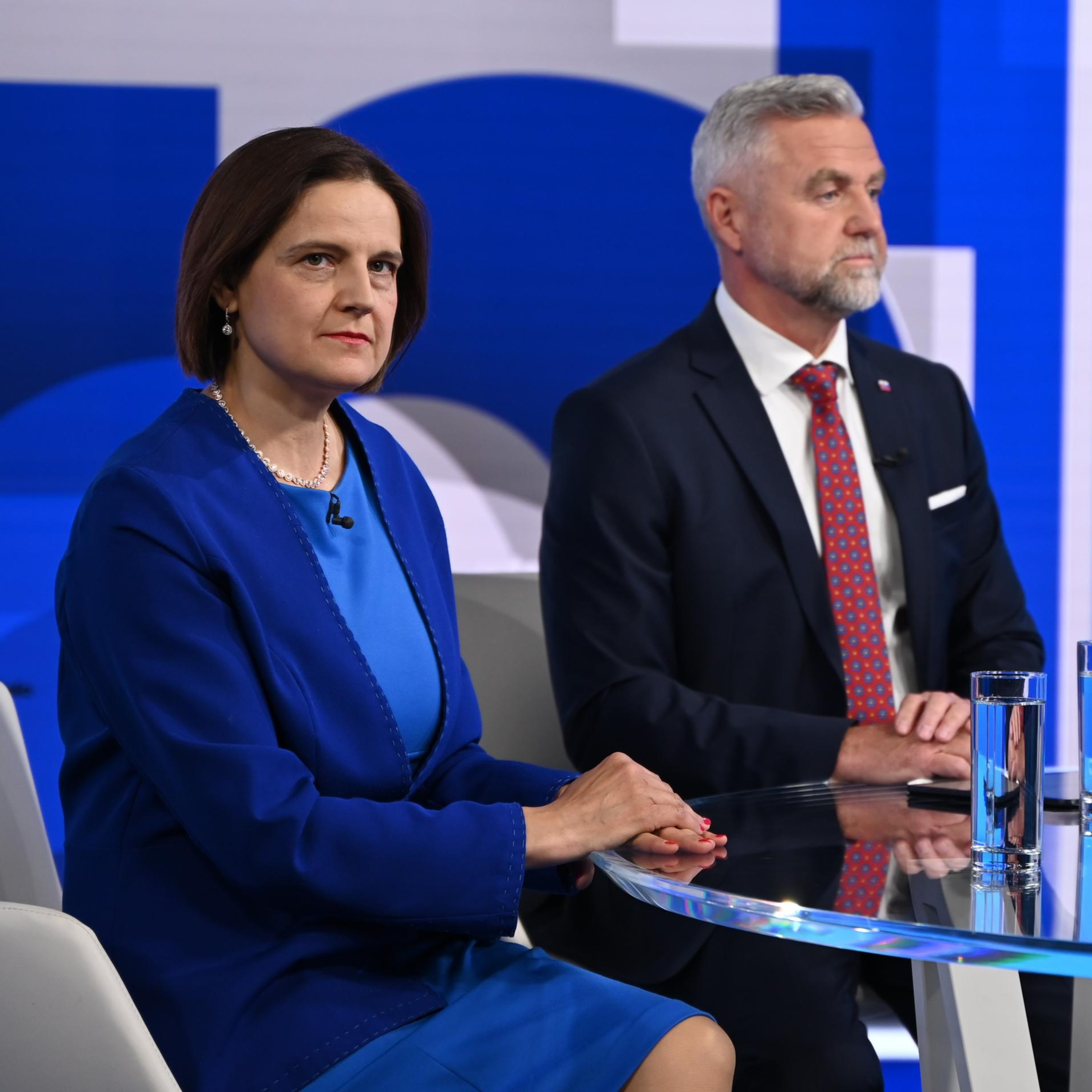 Na telo (11. 5.): Tibor Gašpar (Smer-SD) a Mária Kolíková (SaS) episode artwork