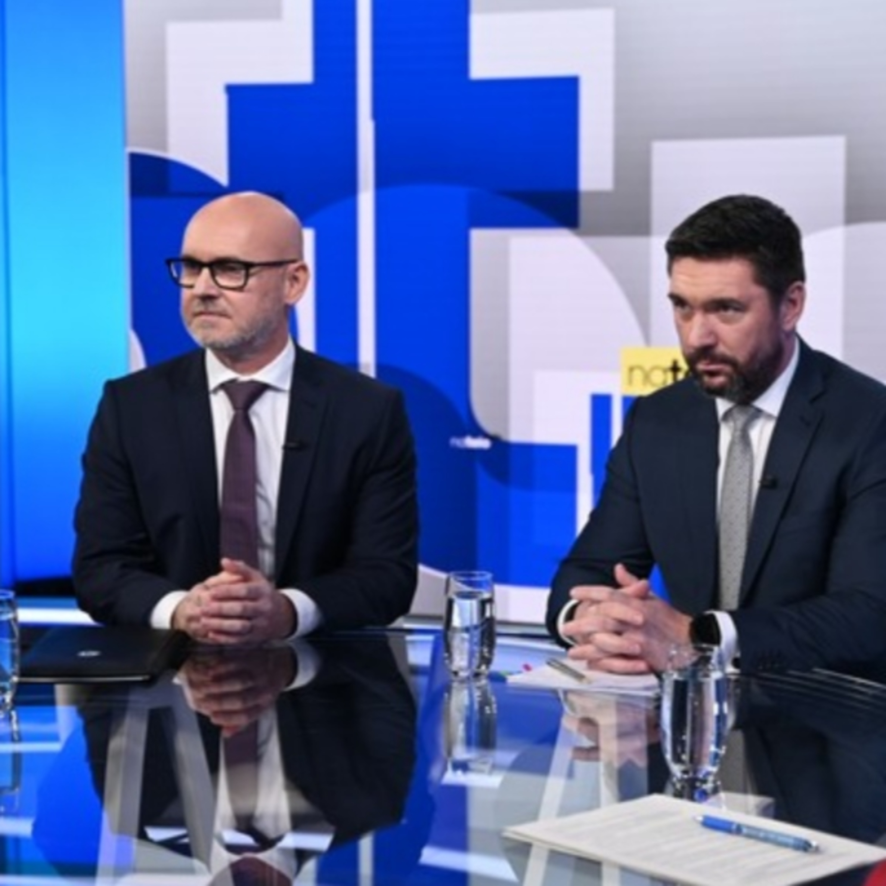 Na telo (18. 1.): Richard Takáč (Smer-SD) a Branislav Gröhling (SaS)