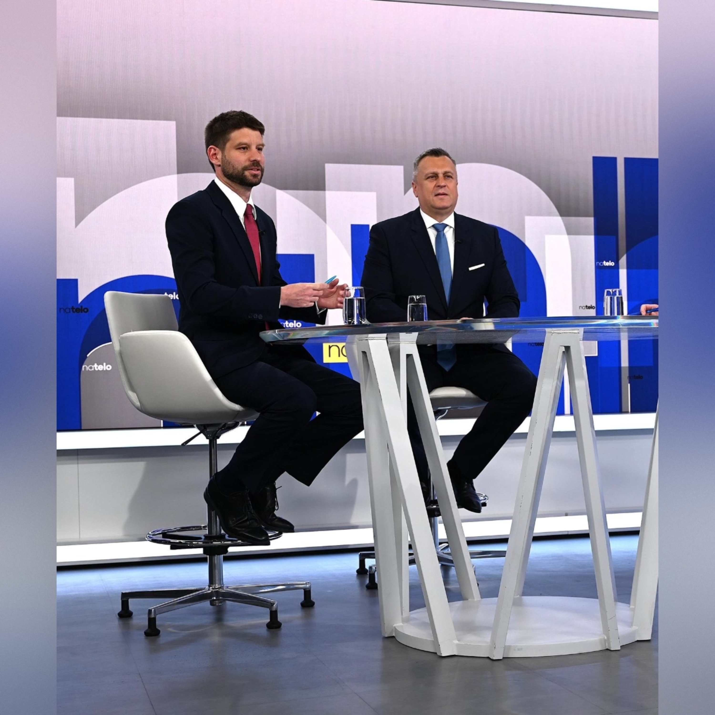Danko sa v Na telo pustil do Kmeca: Prekáža mi, že poradca prezidenta dostal nejaké peniaze
