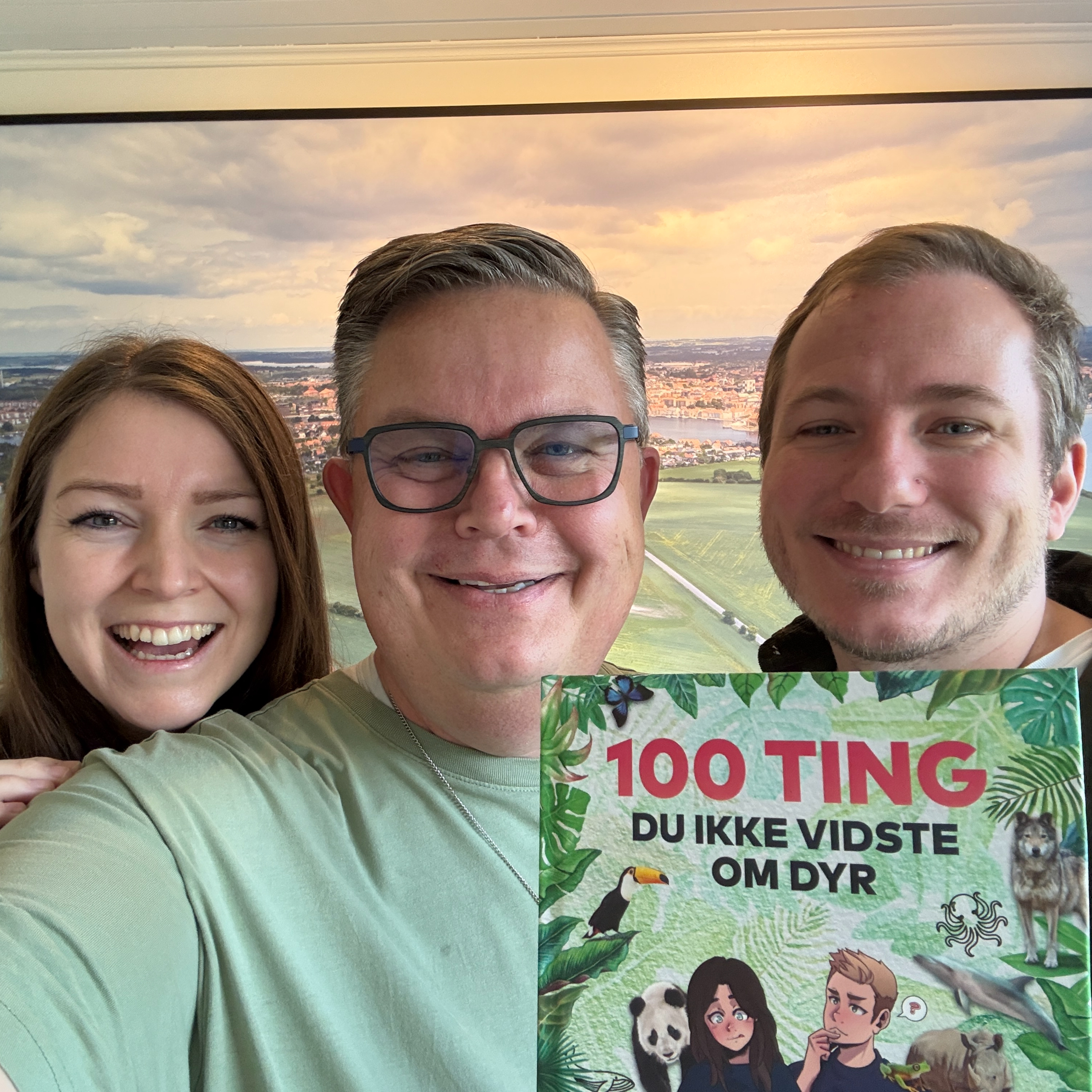 Halv-lokalt Youtuber par laver bog om dyr episode artwork