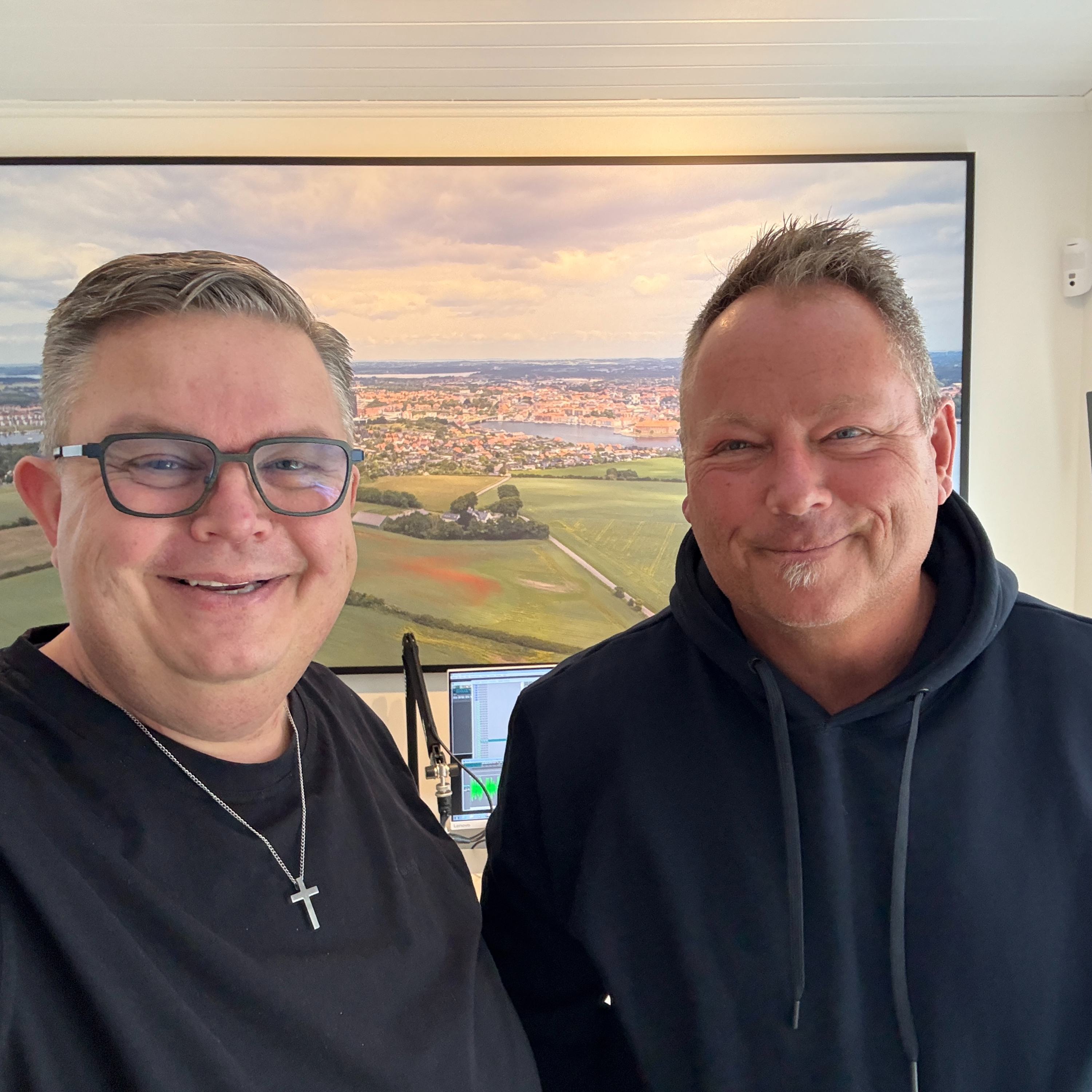 10.000 følgere udløser sjov konkurrence hos Vores Sønderborg episode artwork