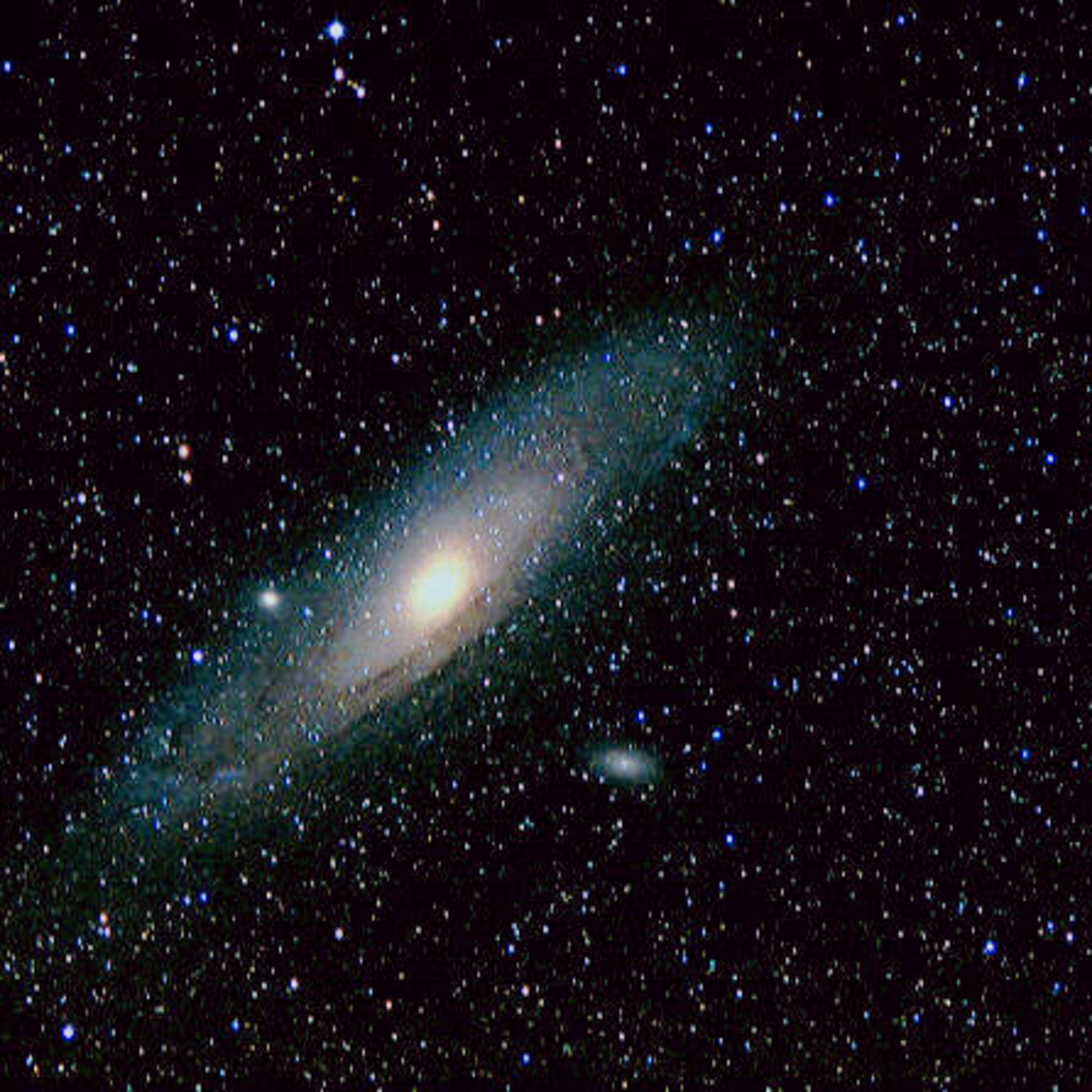 Andromeda Mol in Club On Air episode artwork