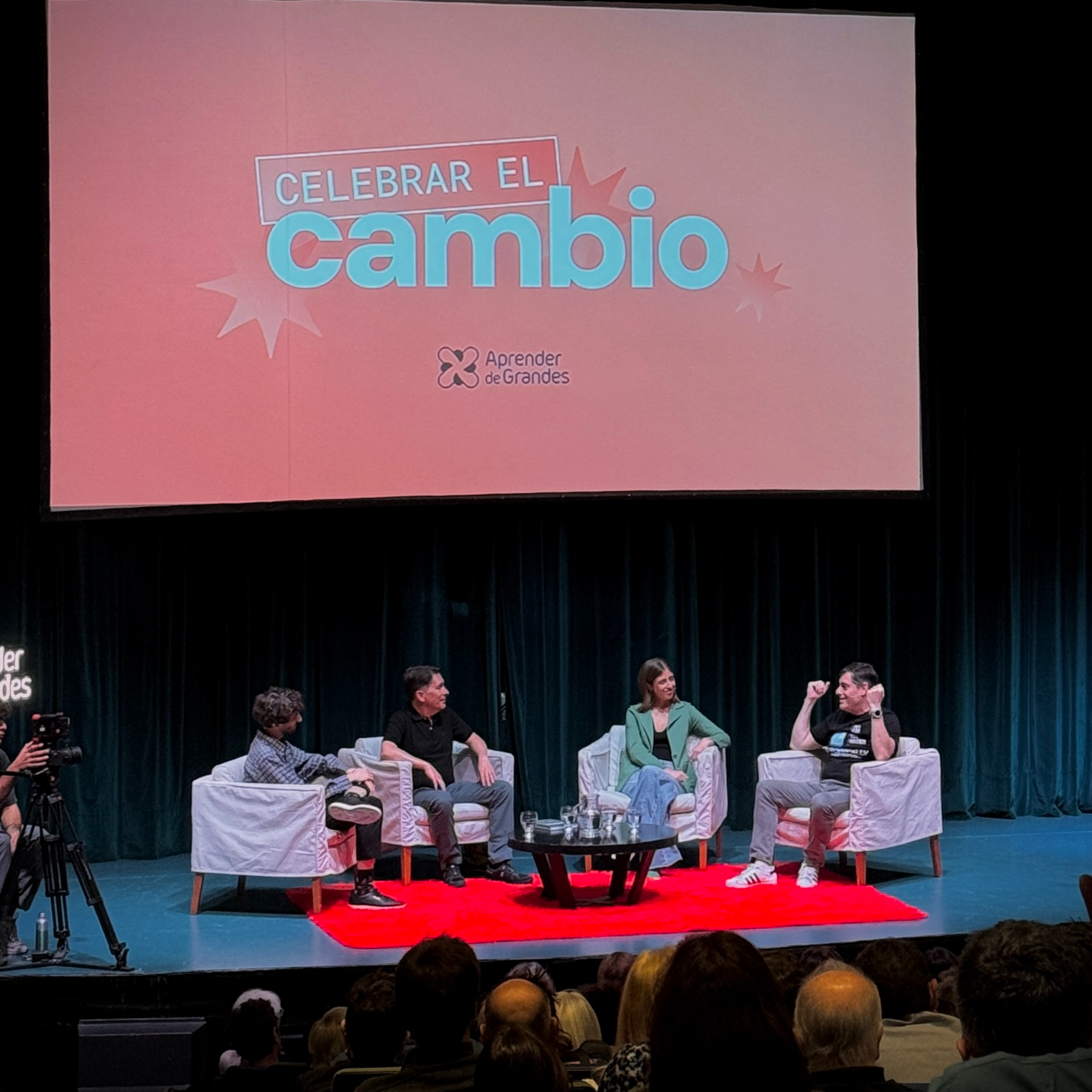#225 Celebrar el cambio con Teo López Puccio, María Migliore, Santi Bilinkis y Gerry Garbulsky