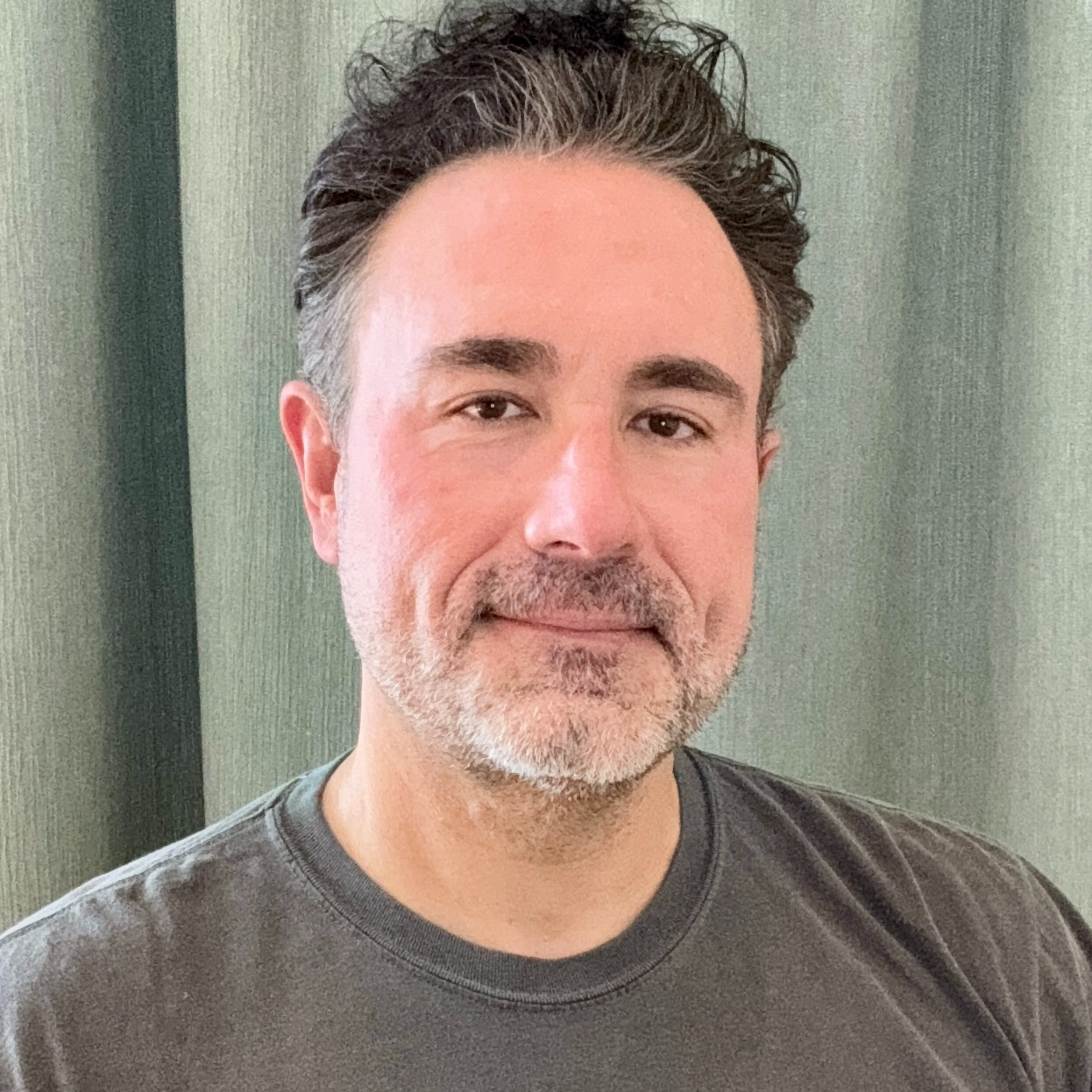 005 – Brad Heinrichs: Embracing Yoga and Teaching as a New Chapter
