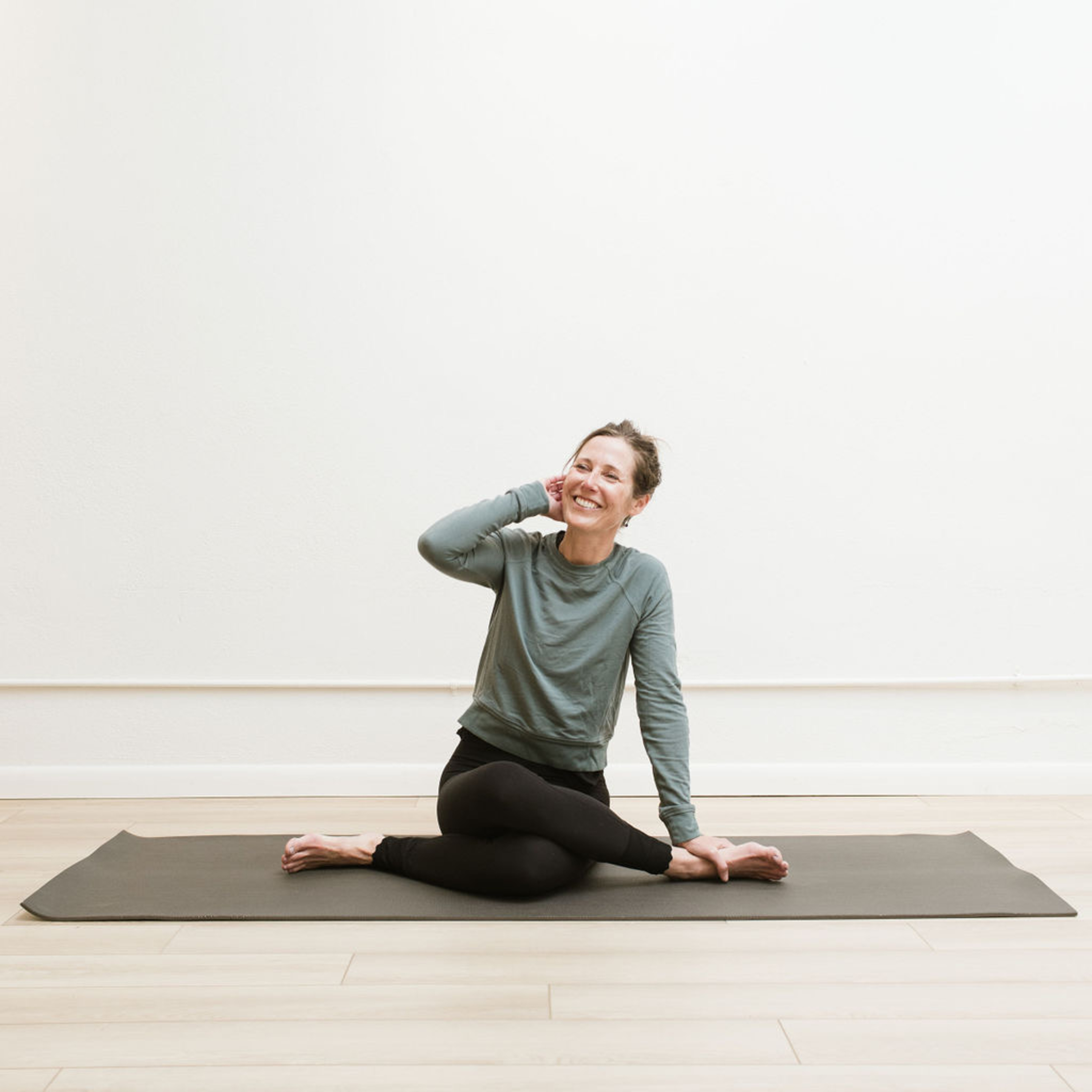 006 – Shannon Stephens: Unraveling the Mind-Body Connection Through Traditional Chinese Medicine and Seasonal Transitions