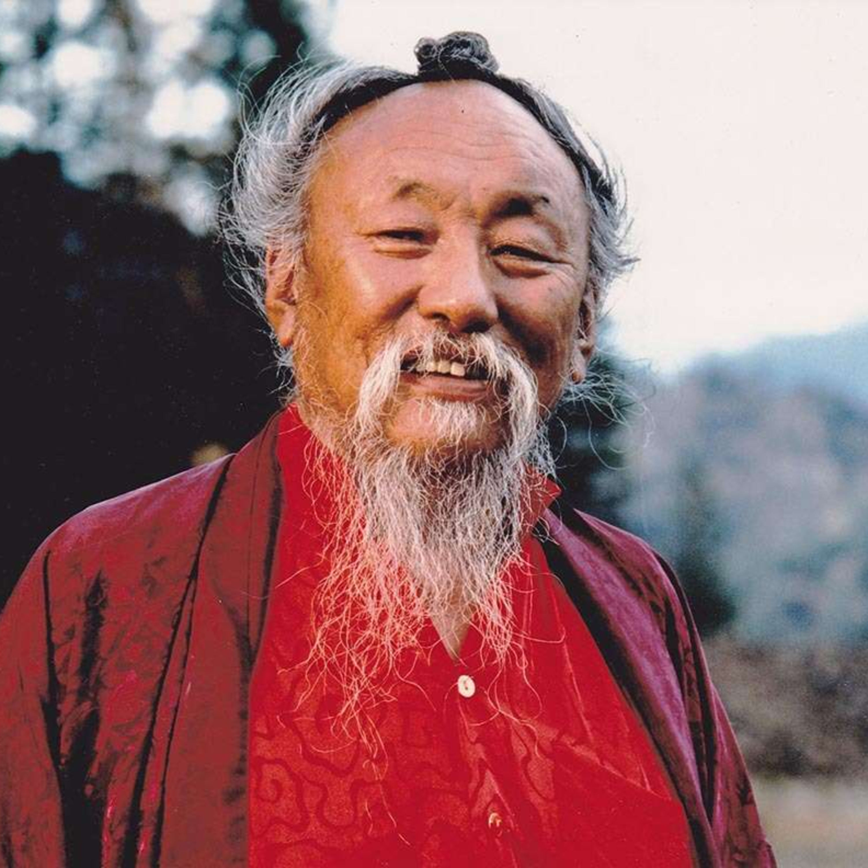 To, že je vše pomíjivé víme, odmítáme ale podle toho žít - a to je ten problém. Chagdud Tulku Rinpočhe