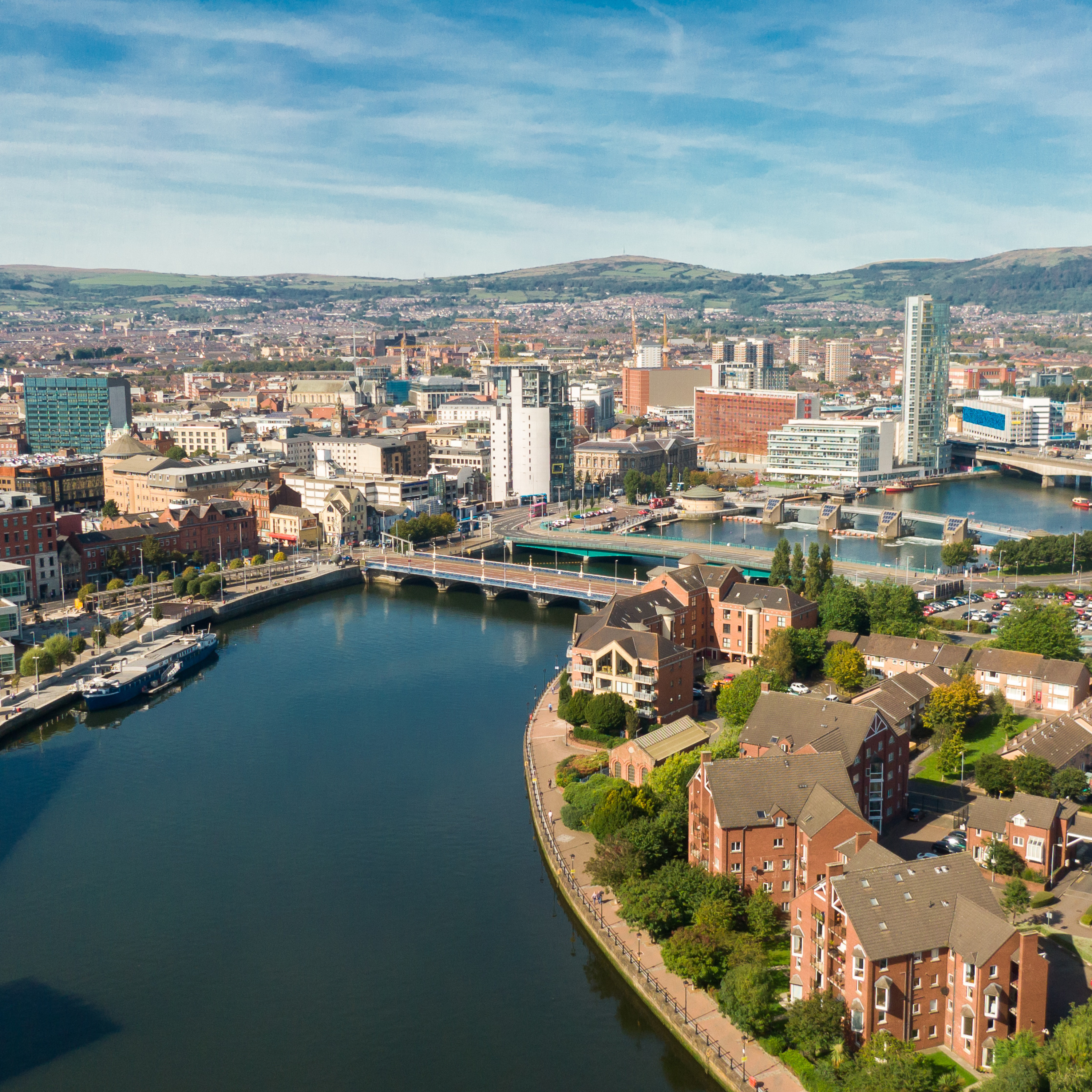 ĐI VỚI NGƯỜI ANH | BELFAST - 1 episode artwork