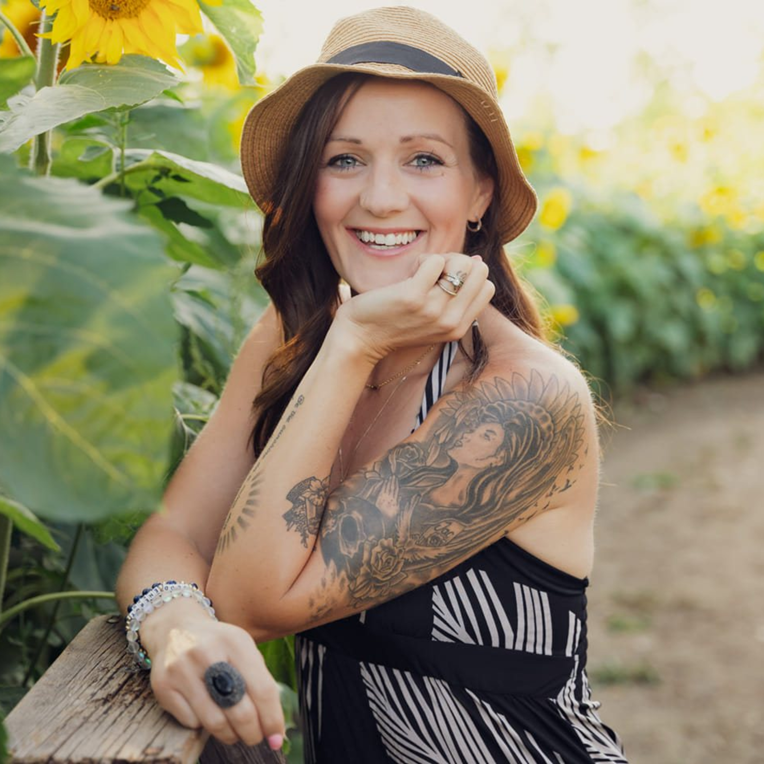 Untying The Knot with Lisa Gu