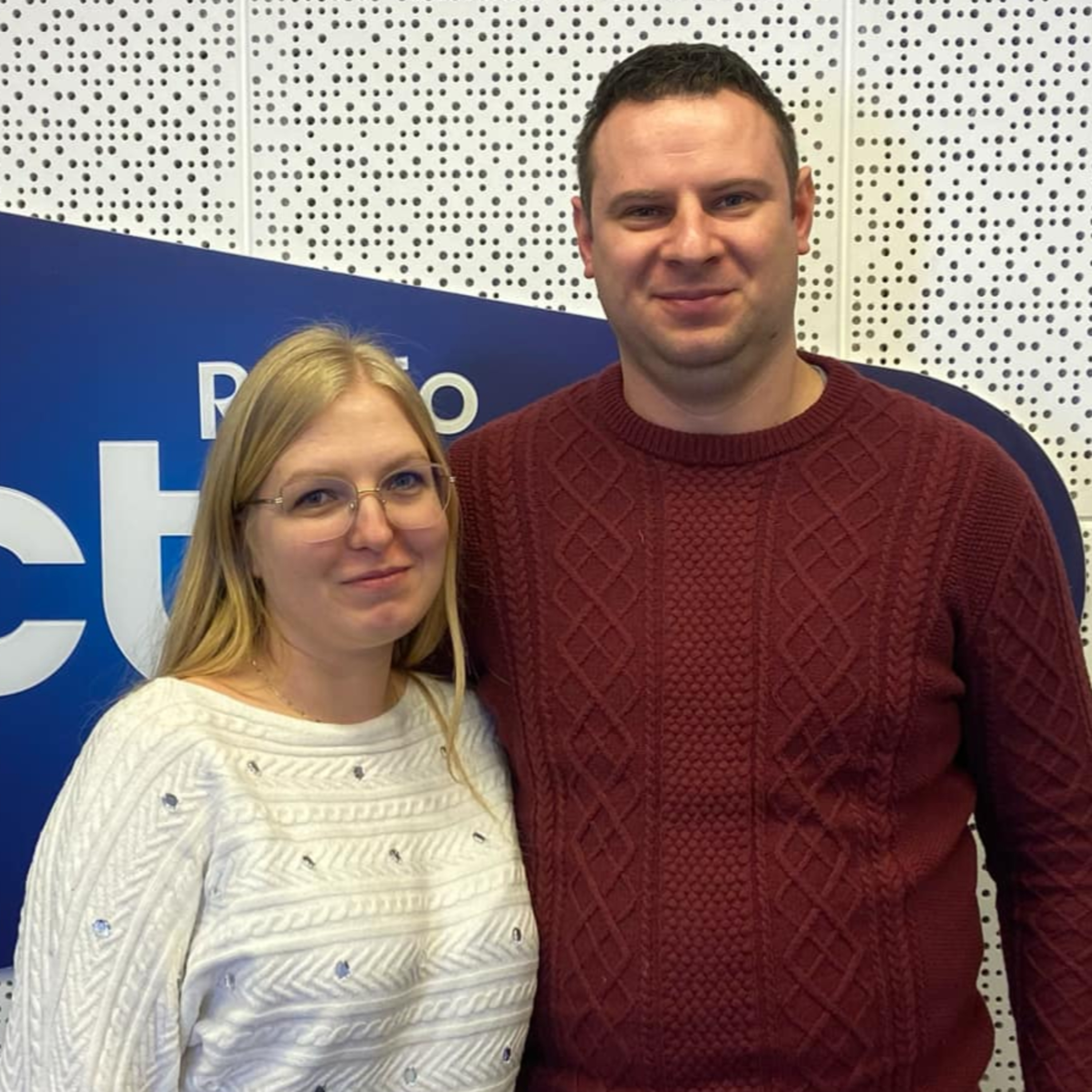 Karolina i Michał Strugińscy, rodzice Adasia i Kuby episode artwork