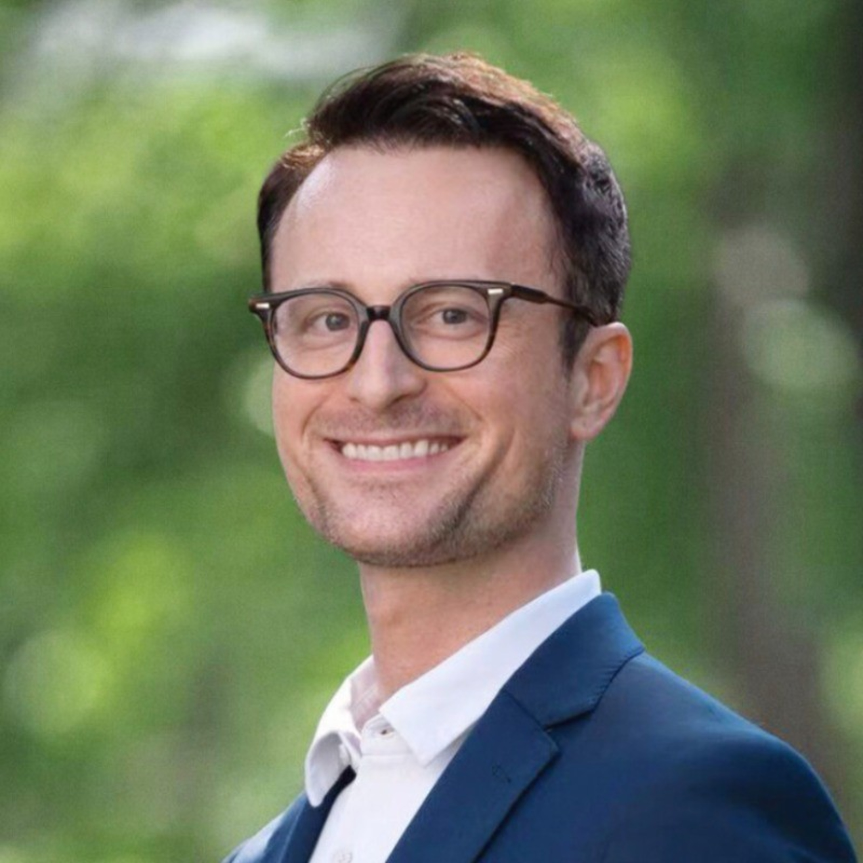 Teaching the age of AI: 'I can't live with or without you'