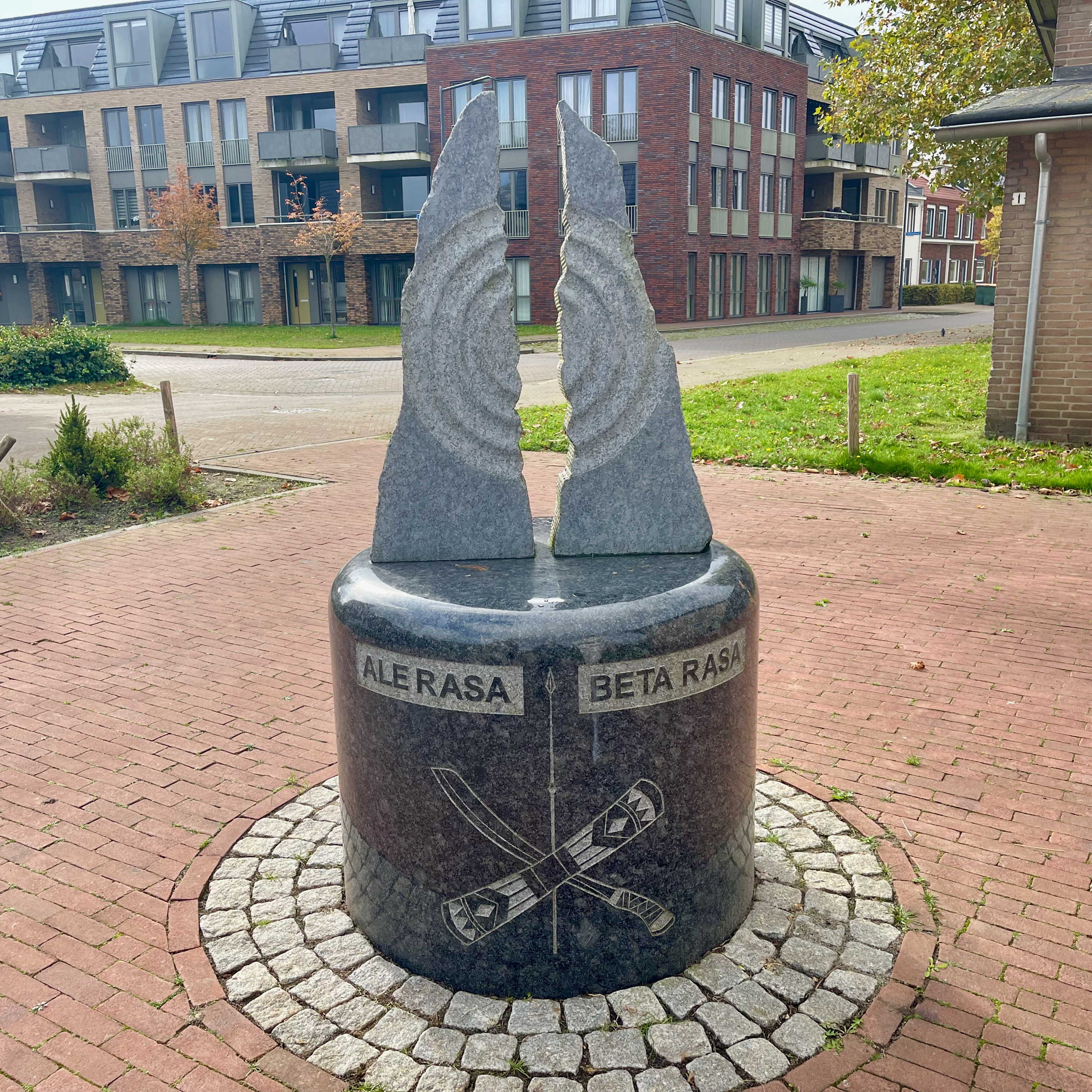 Tanda Peringatan - De podcastserie over Molukse monumenten in Nederland
