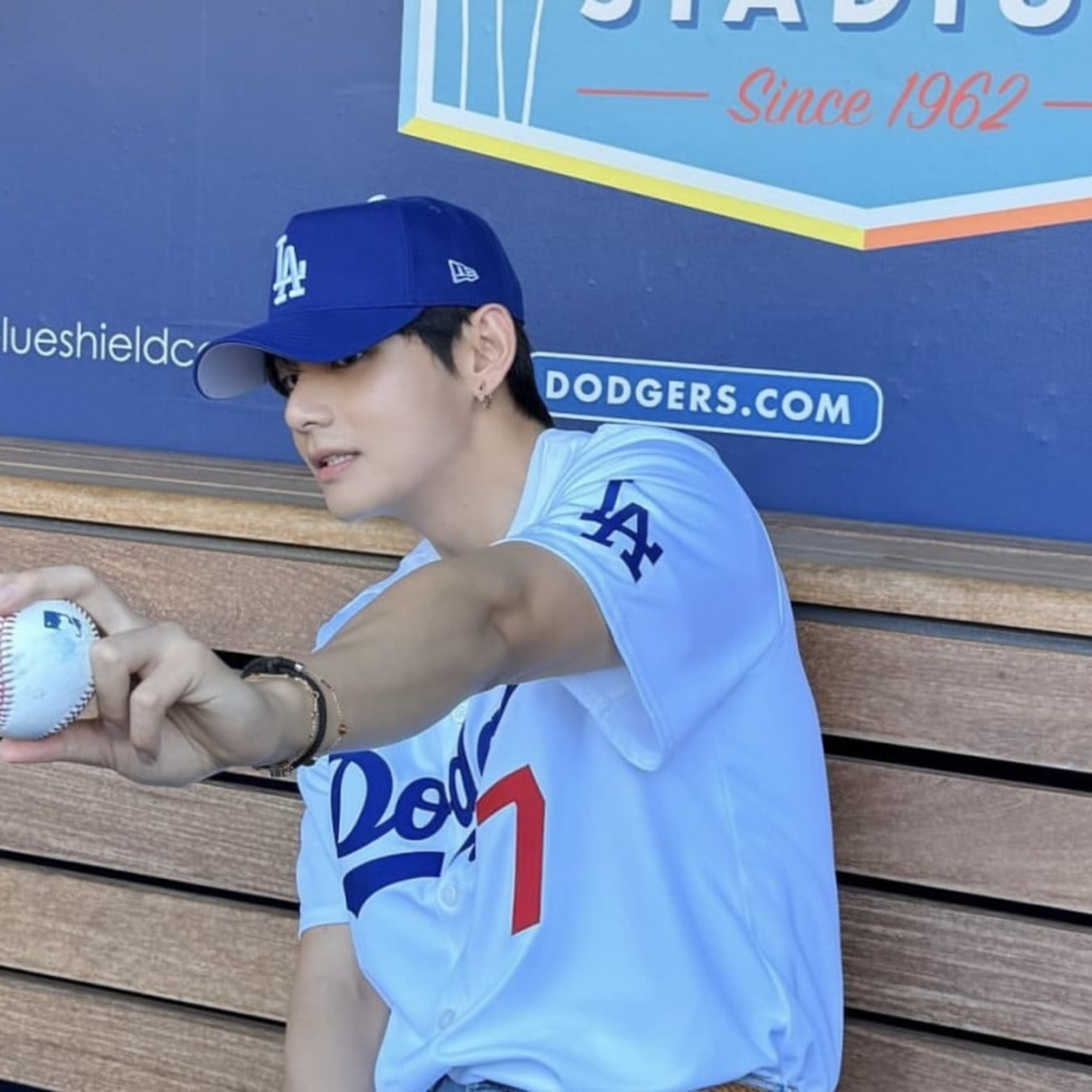 BTS’s V shines as global icon with ceremonial pitch at Dodgers game and Shohei Ohtani
