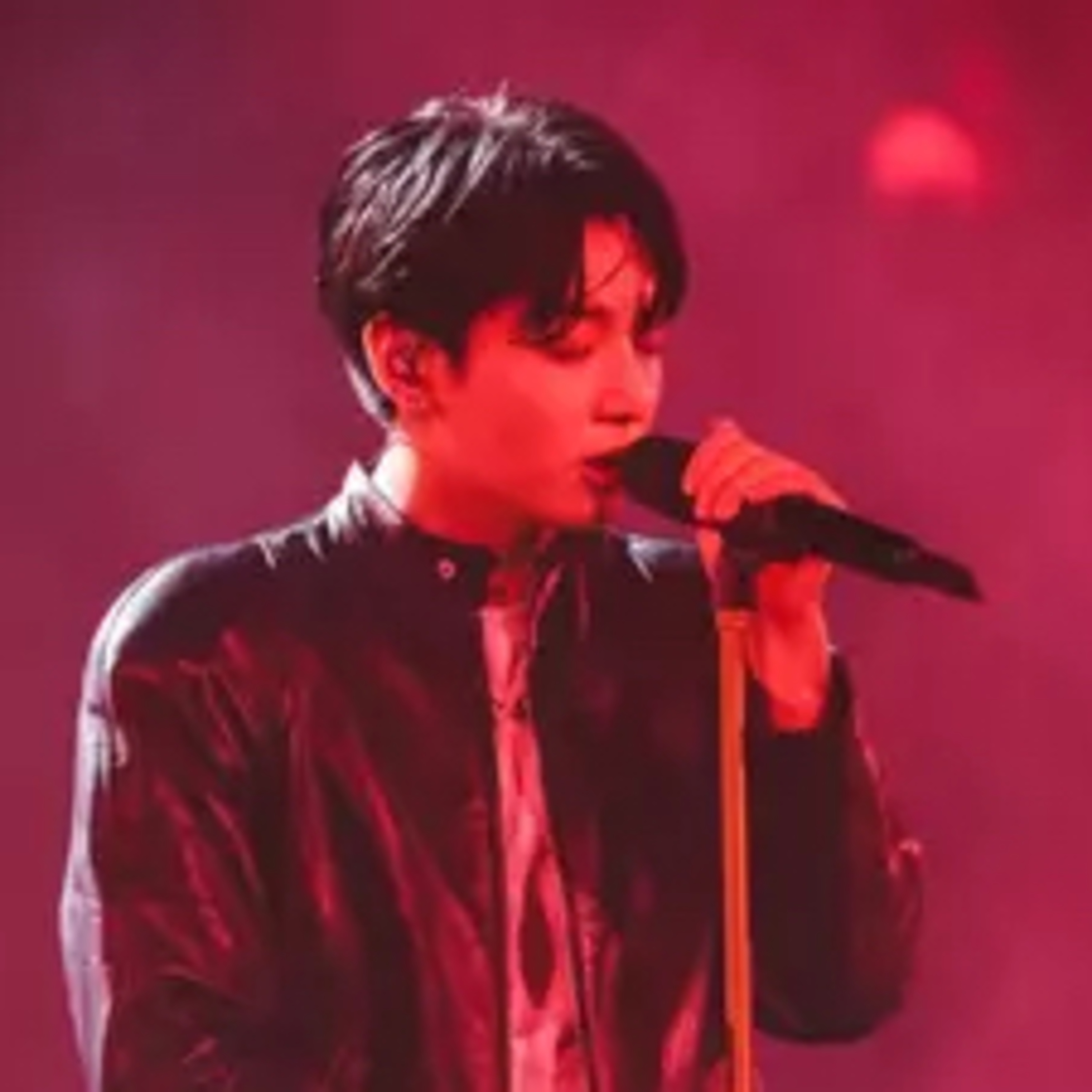 BTS Jungkook is back on Threads and Instagram