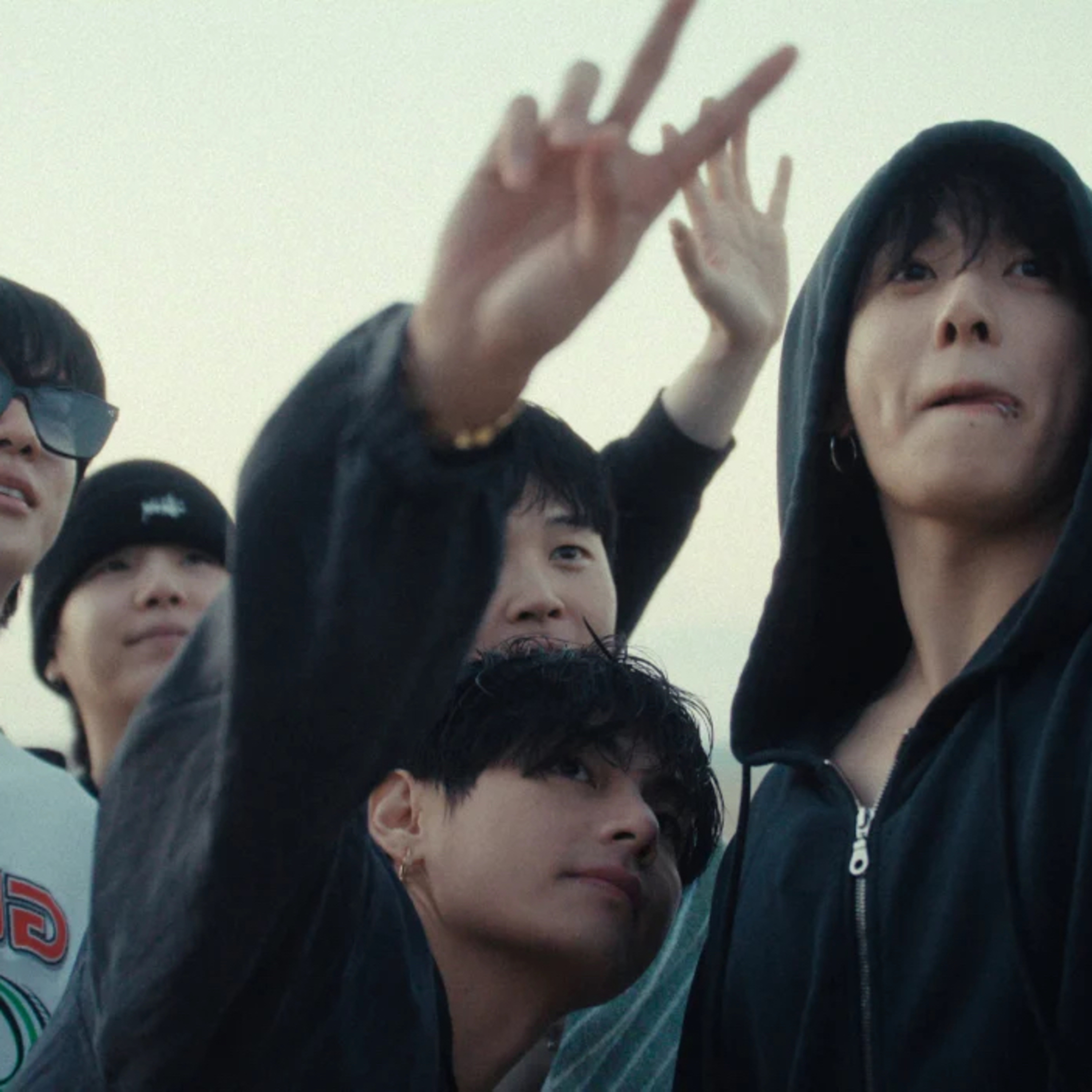 I had finally finished watching BTS documentary movie of BTS the Return on Netflix and etc
