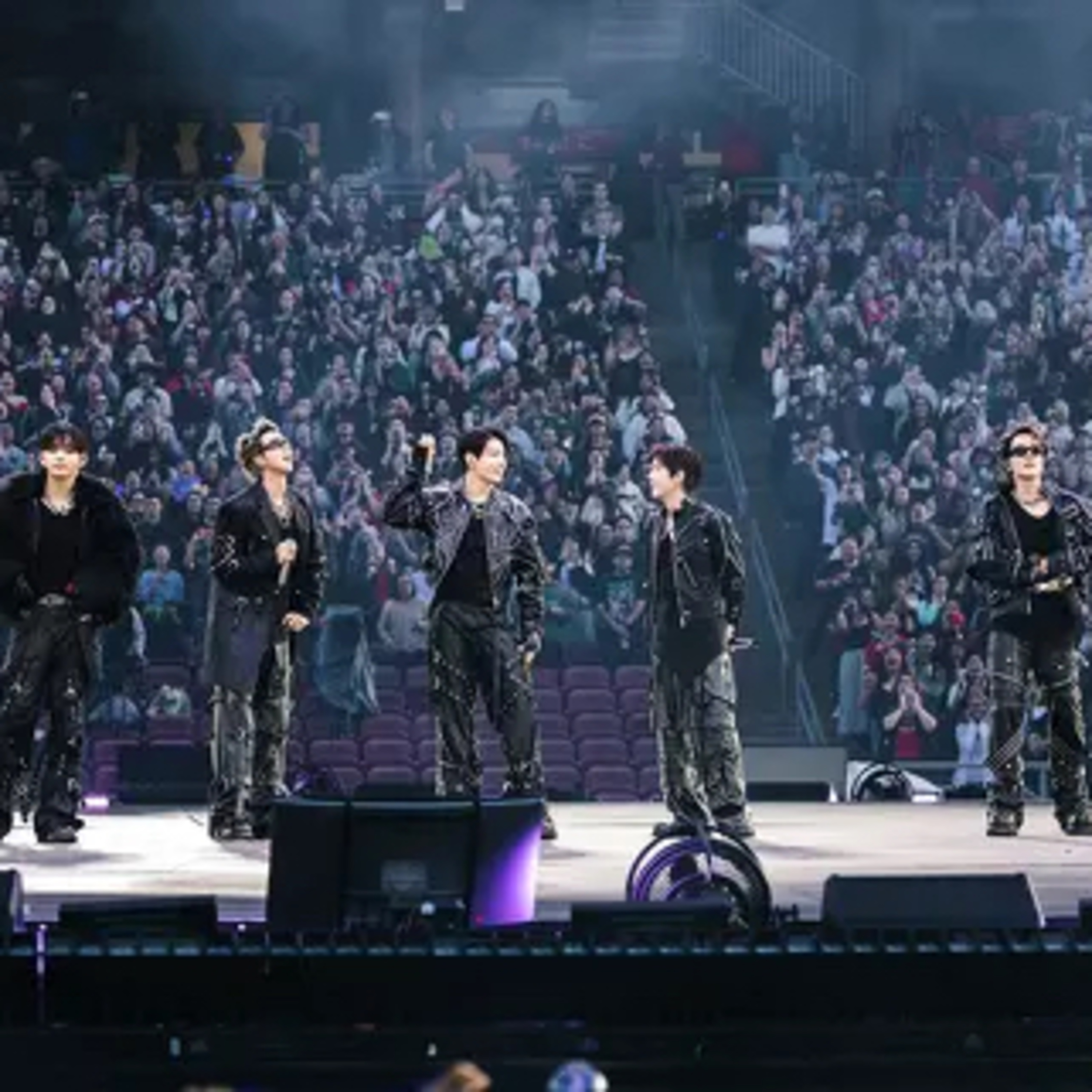 ‘BTS WORLD TOUR ‘ARIRANG’ IN BUSAN: LIVE VIEWING’ MOVIE EVENT COMING TO THEATERS