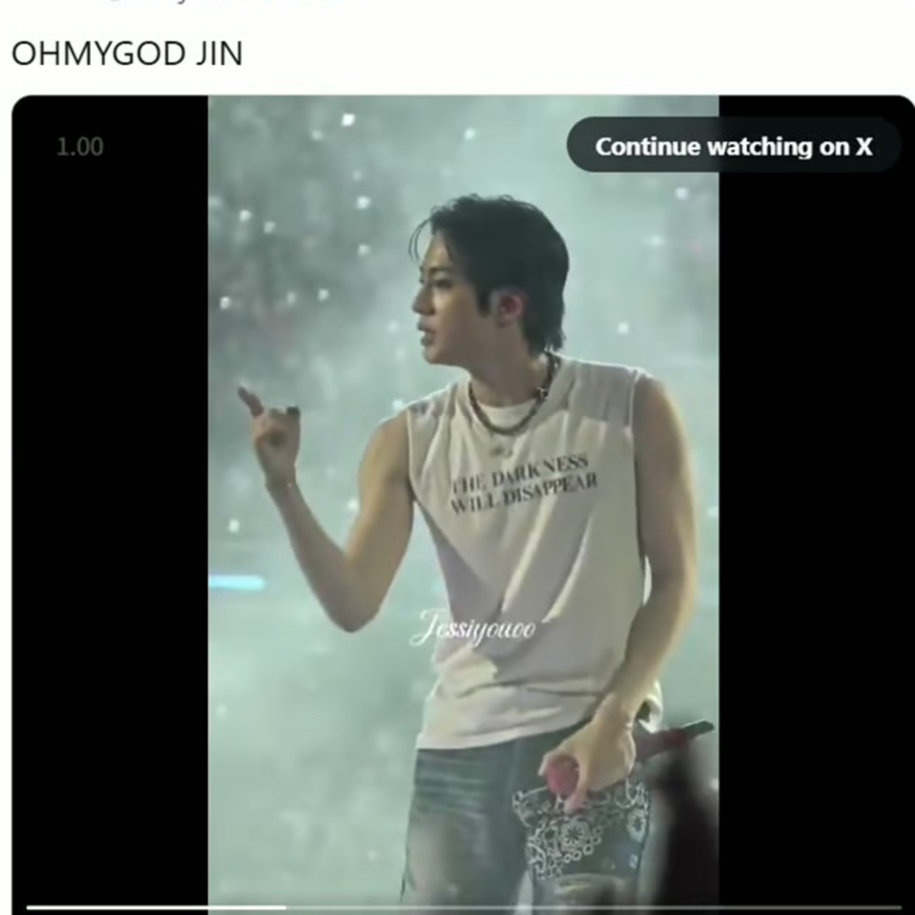 Seok-jin, take off your jacket; Europe is hot!" BTS's Jin reveals his bare shoulders