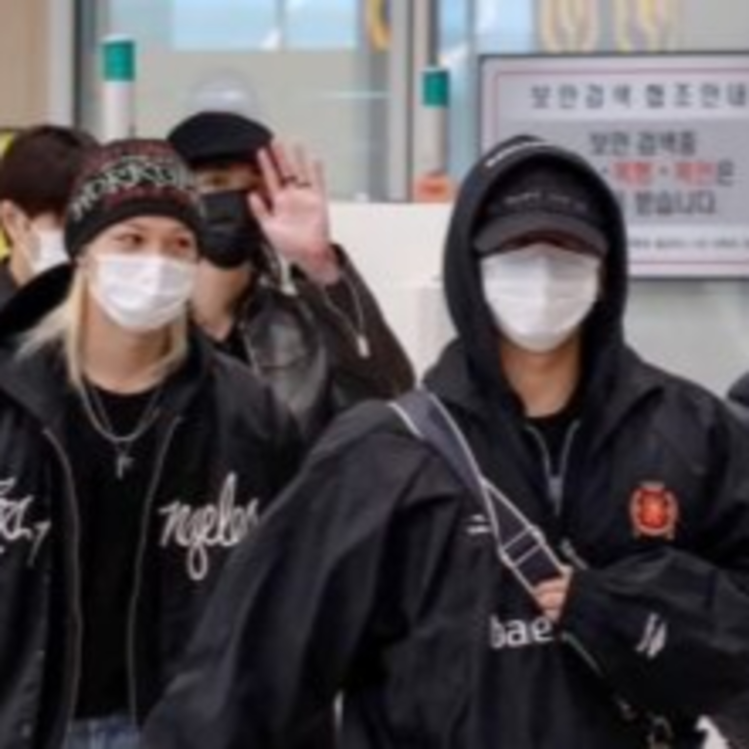 The “Unexpected” Method Stray Kids’ Bodyguard Resorts To In Order To Protect The Group episode artwork