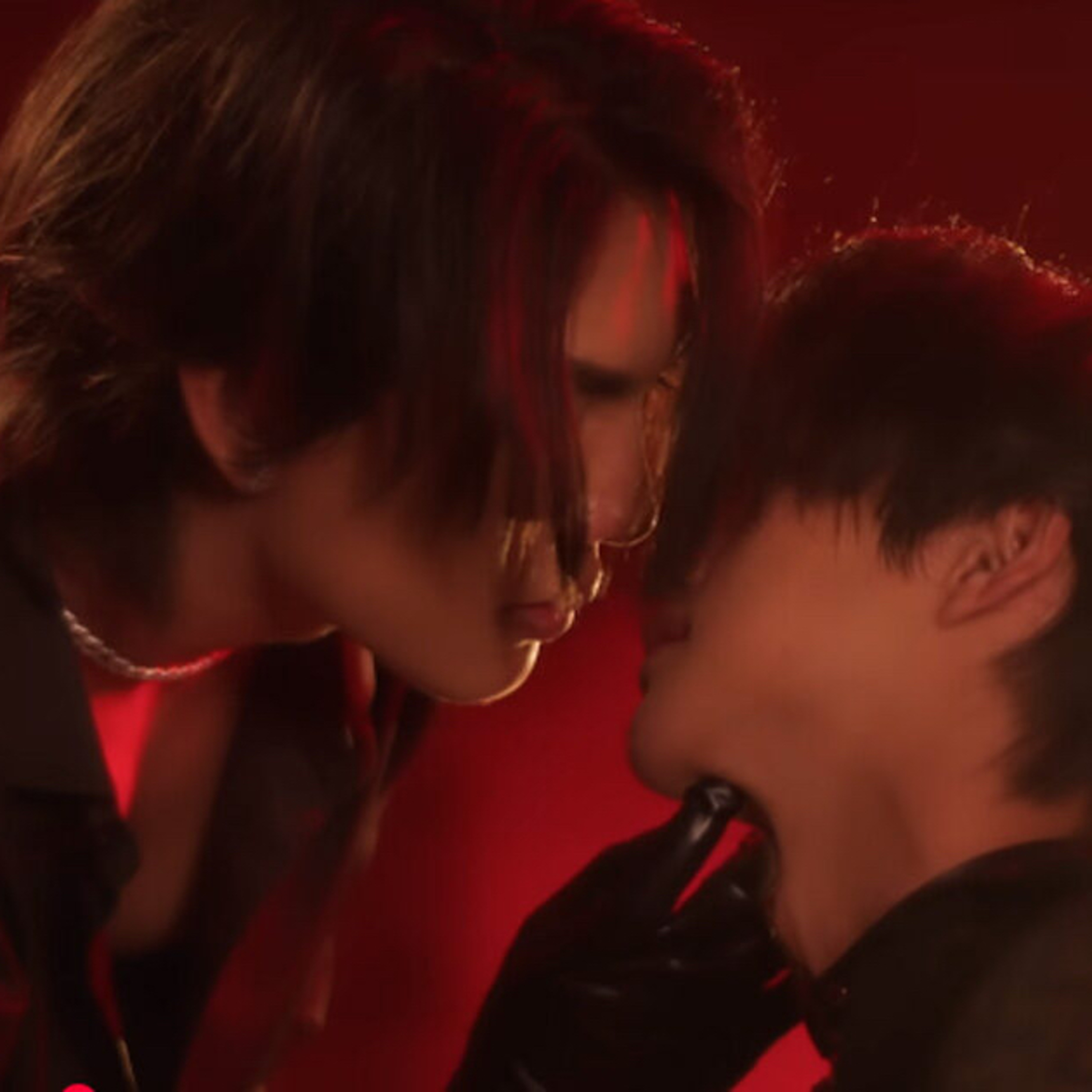 “KNOT” Actor’s “F*cked Up” Comment About His Omegaverse BL Drama Sparks Outrage
