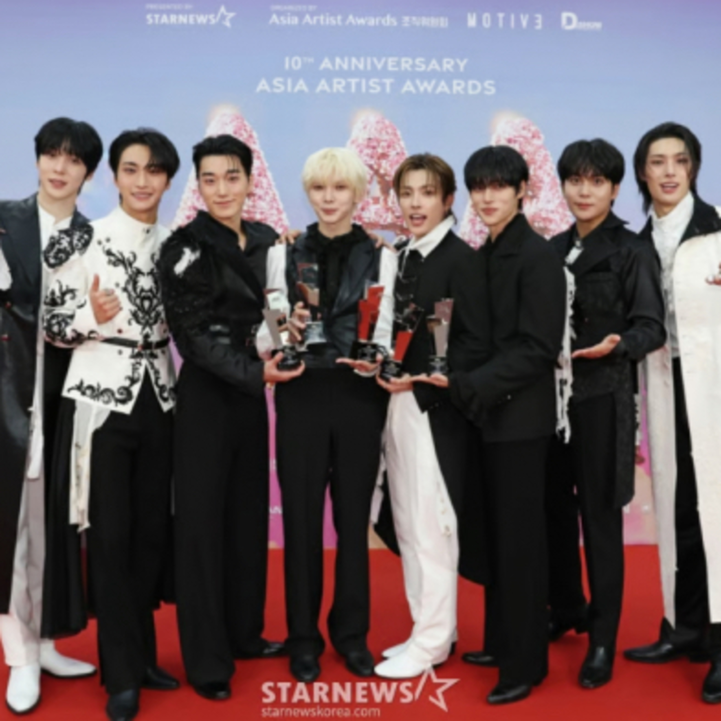 ATEEZ Shines at the ‘10th Anniversary AAA 2025’… Sweeps 5 Awards Including the Grand Prize episode artwork