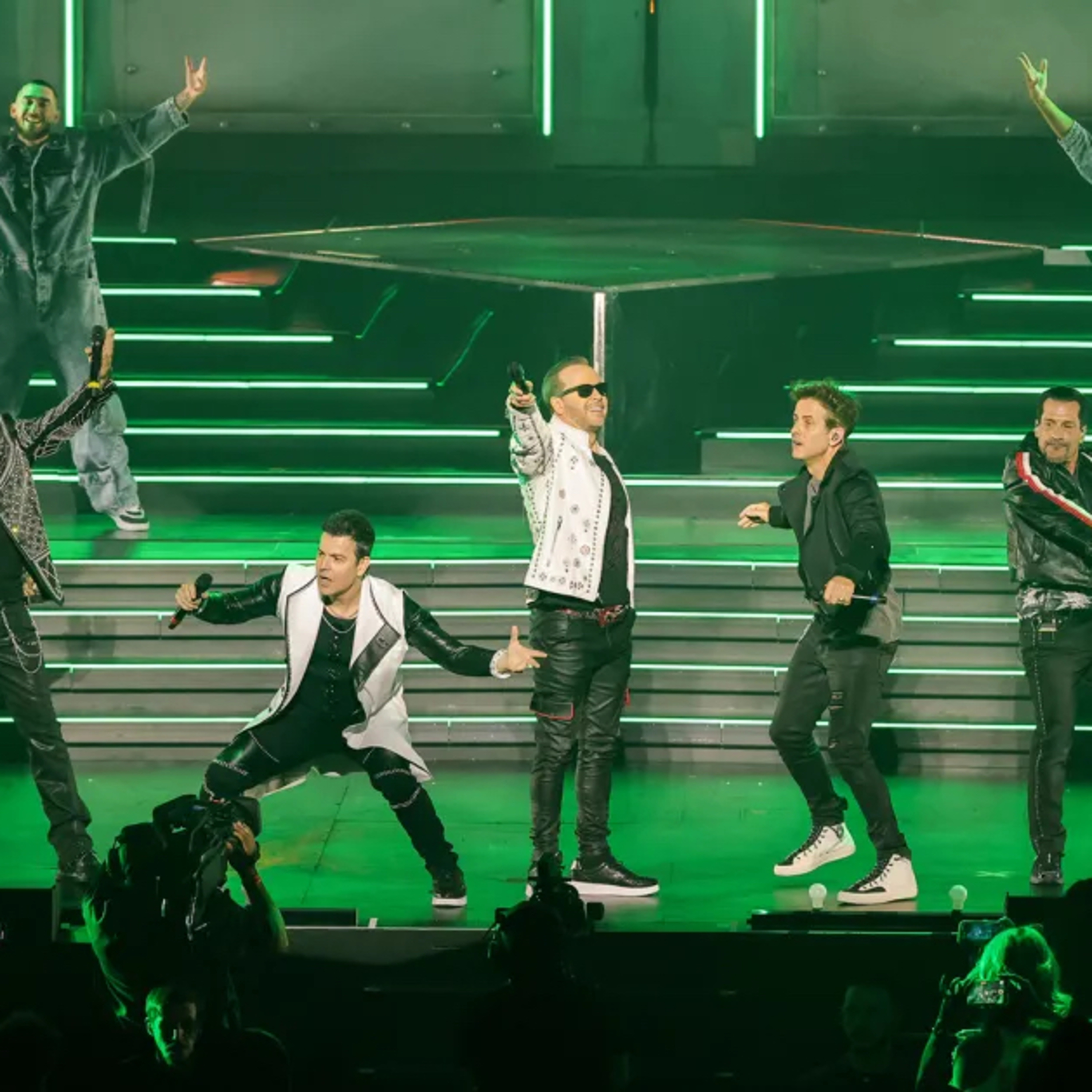 NEW KIDS ON THE BLOCK RENEW THEIR VOWS WITH VEGAS & EXTEND ‘THE RIGHT STUFF