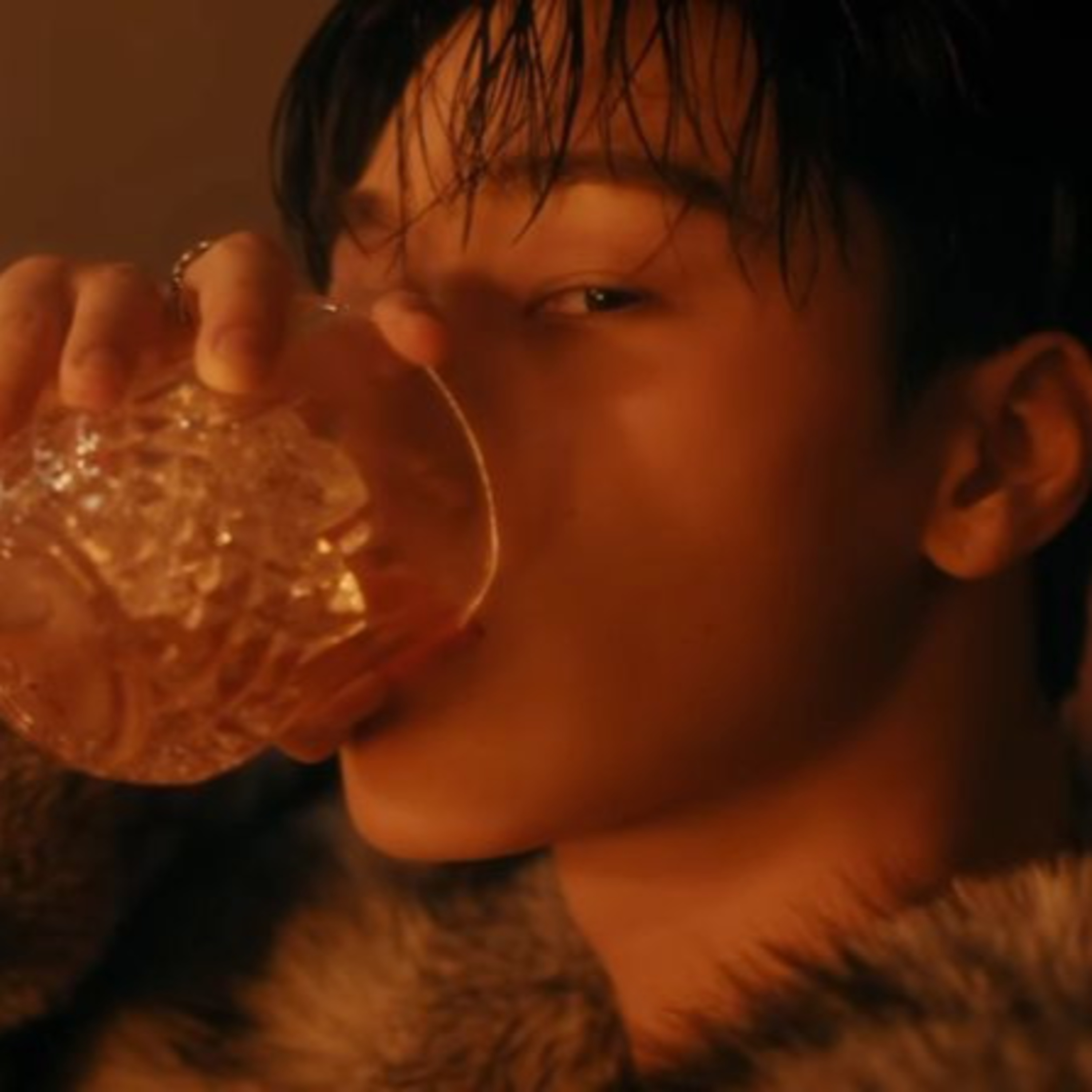 I am reading the Tumblr fan fiction Mommy And Daddy ATEEZ San  episode artwork