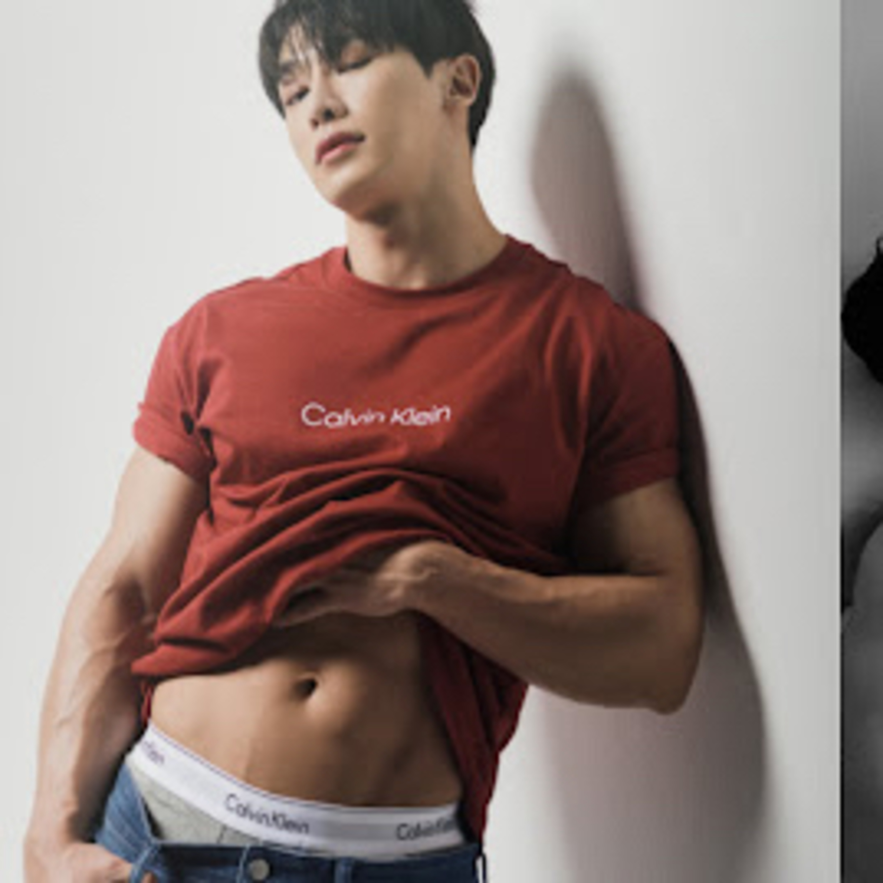 Wonho’s Physique Stuns Fans In Latest Calvin Klein Campaign