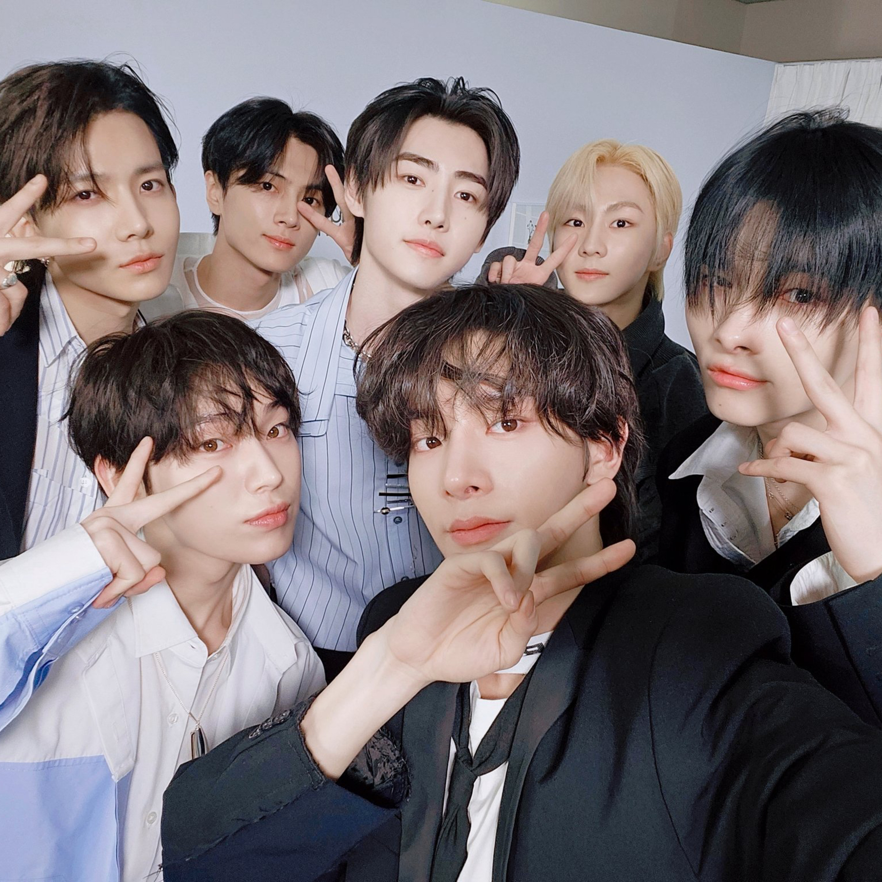 ENHYPEN Announces Additional Shows at Japanese Stadiums for 2025 World Tour