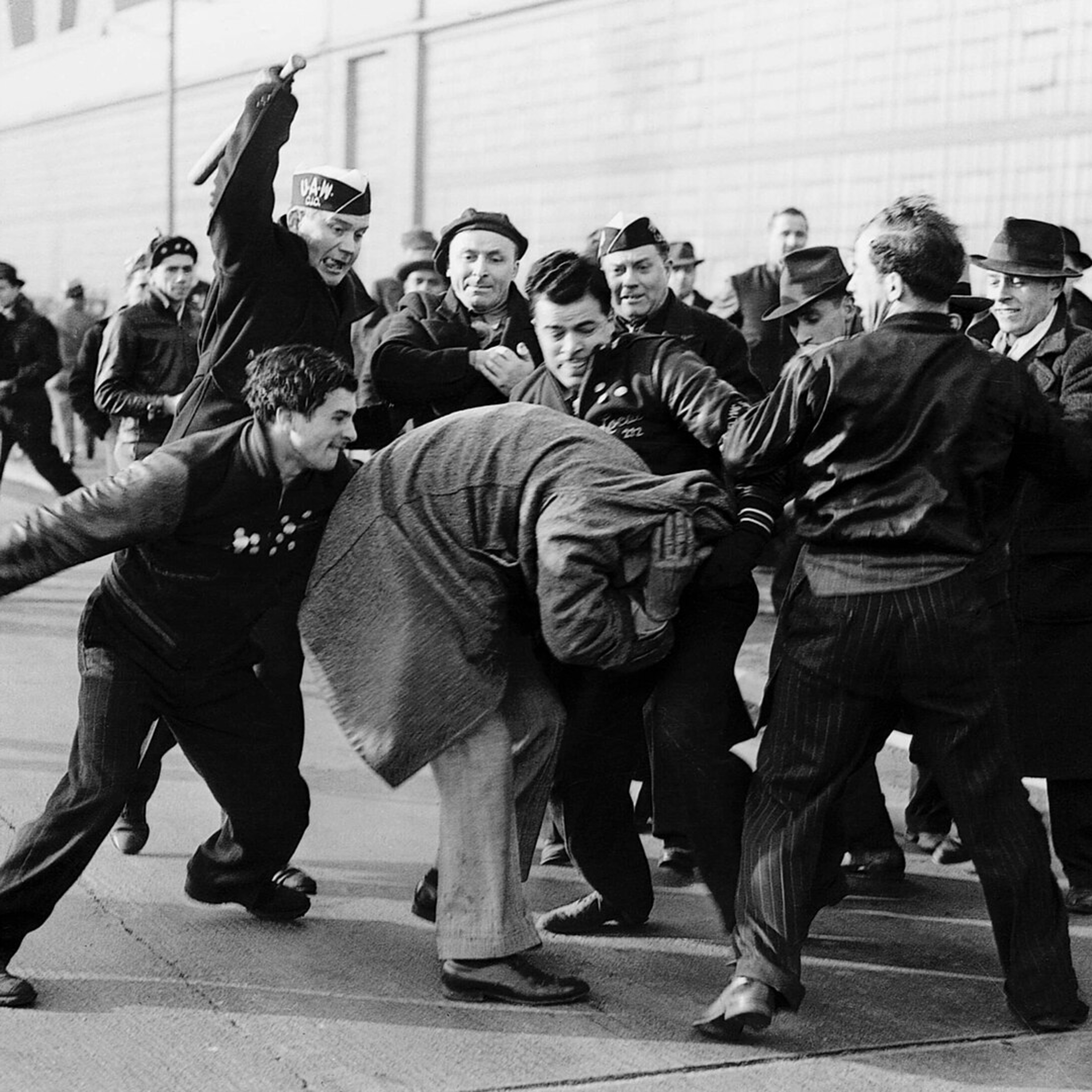 The Ford Strikers Riot - A Pulitzer Prize-Winning Moment of American Labour History