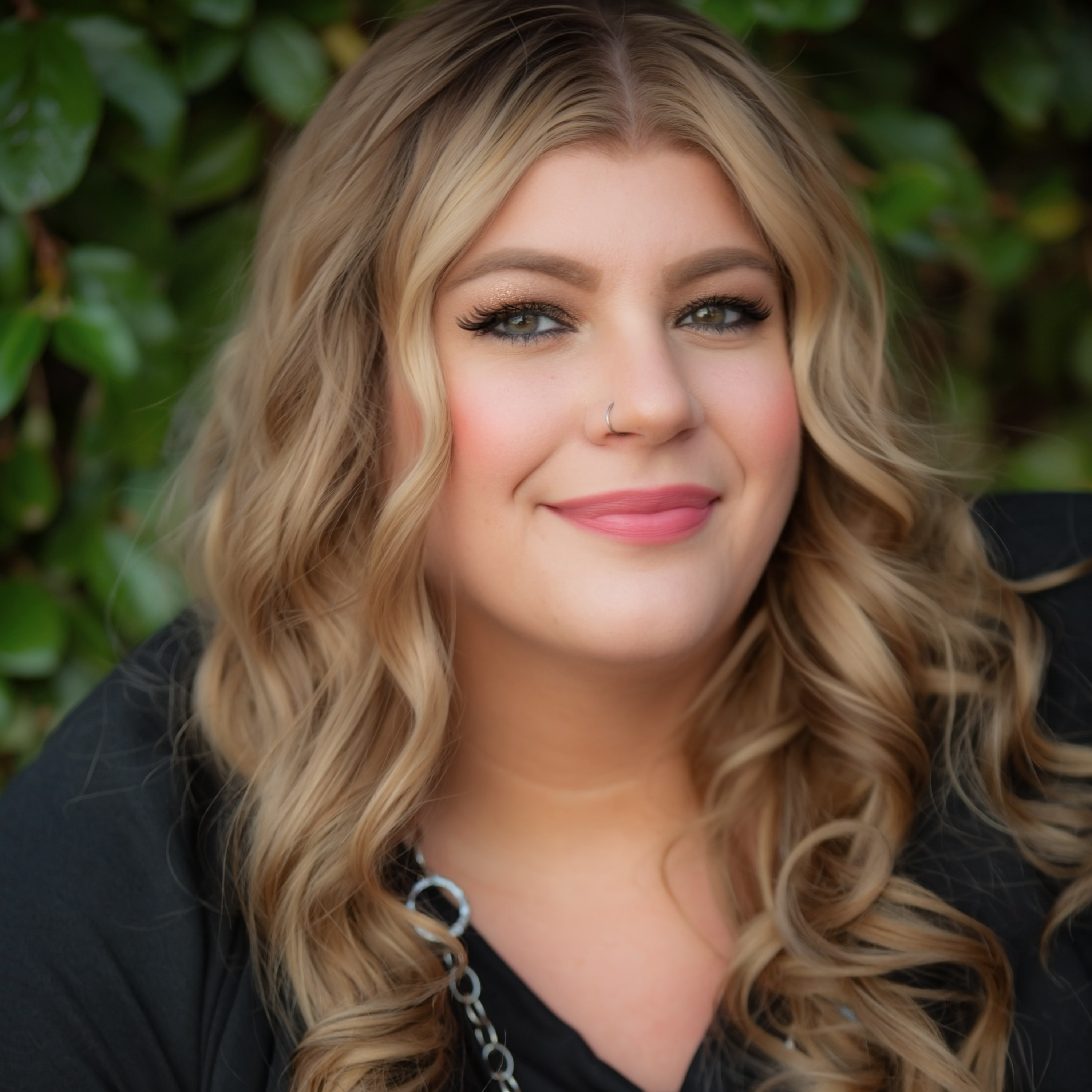 Return to Jesus Podcast (Season 2, Episode 1): Jesus, Therapy & Joy: Embracing Healing with Tabitha Yates