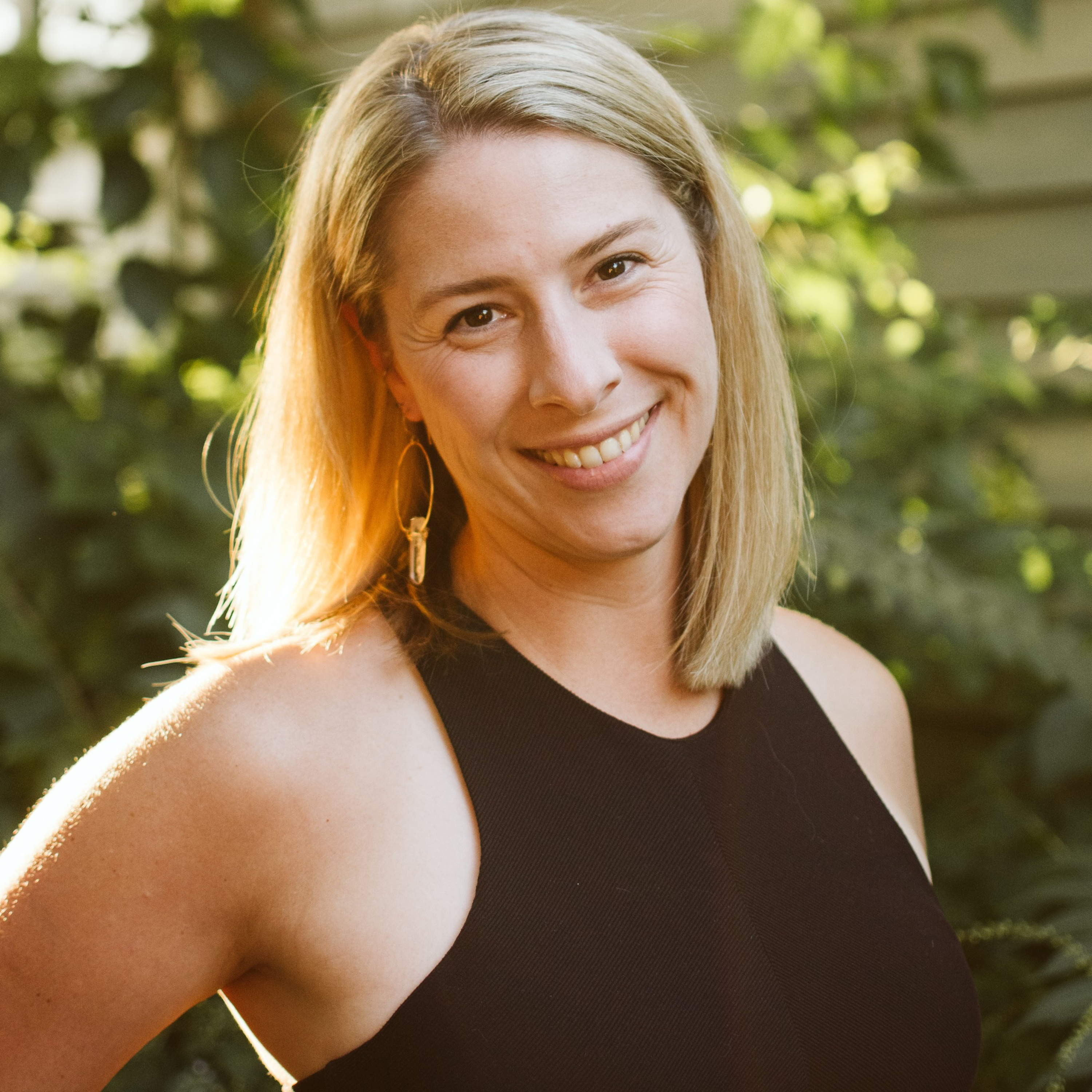 Return to Jesus Podcast (Season 3, Episode 23): Peace in the Middle of the Noise with Jenny Albers episode artwork