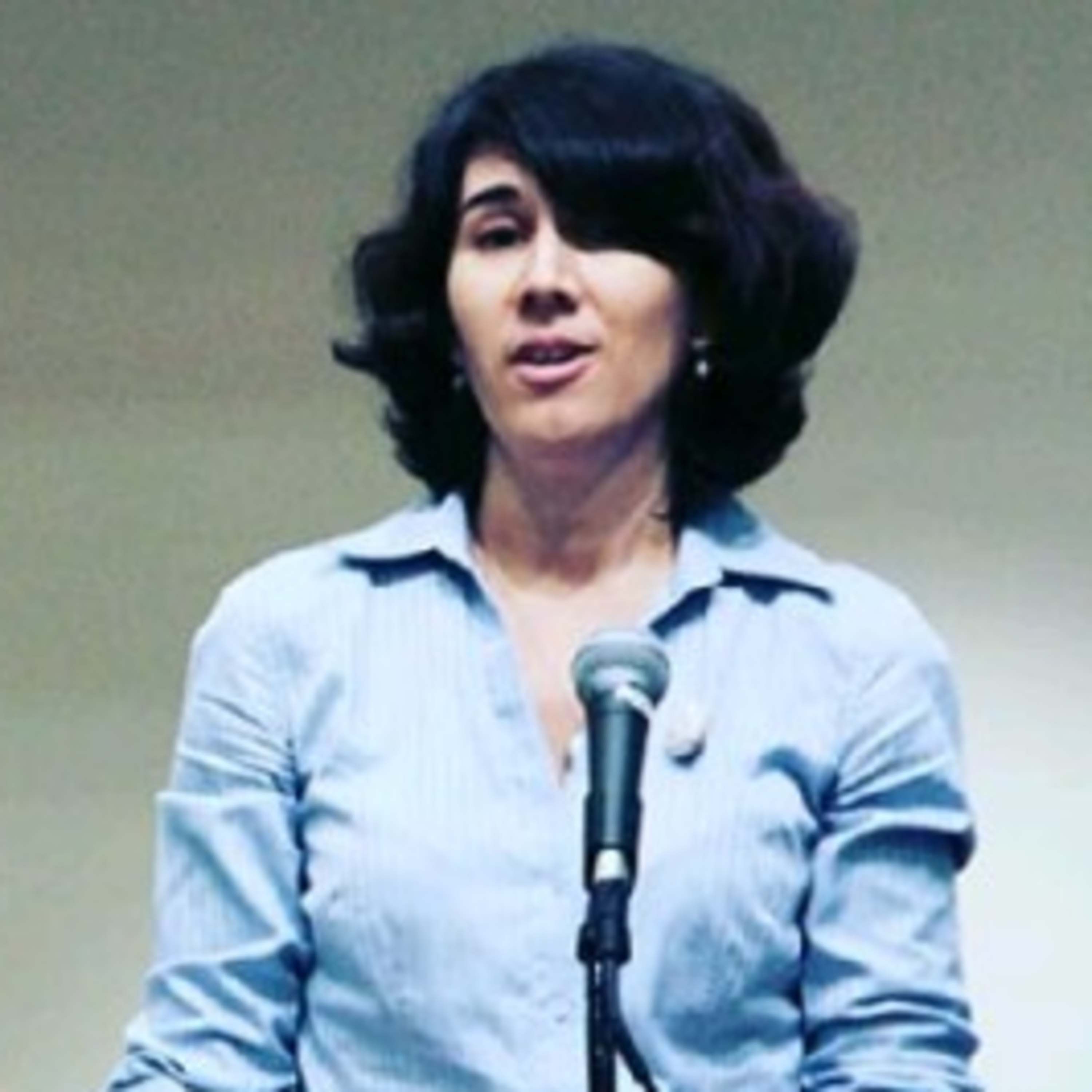 175 - An Founder’s Journey Through Art and Cultural Wisdom - Gema Alava episode artwork