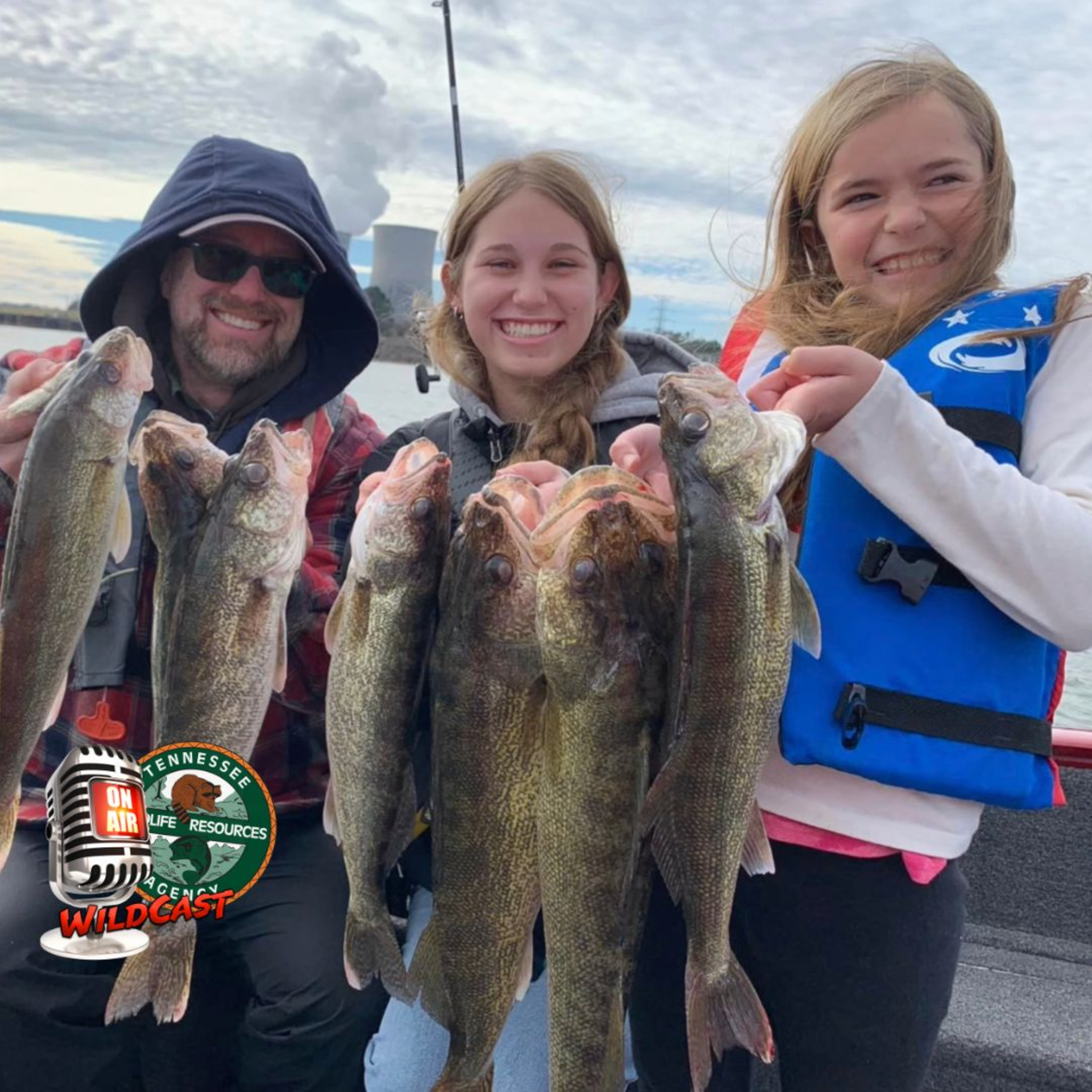 #463 Winter Walleye On Fire!