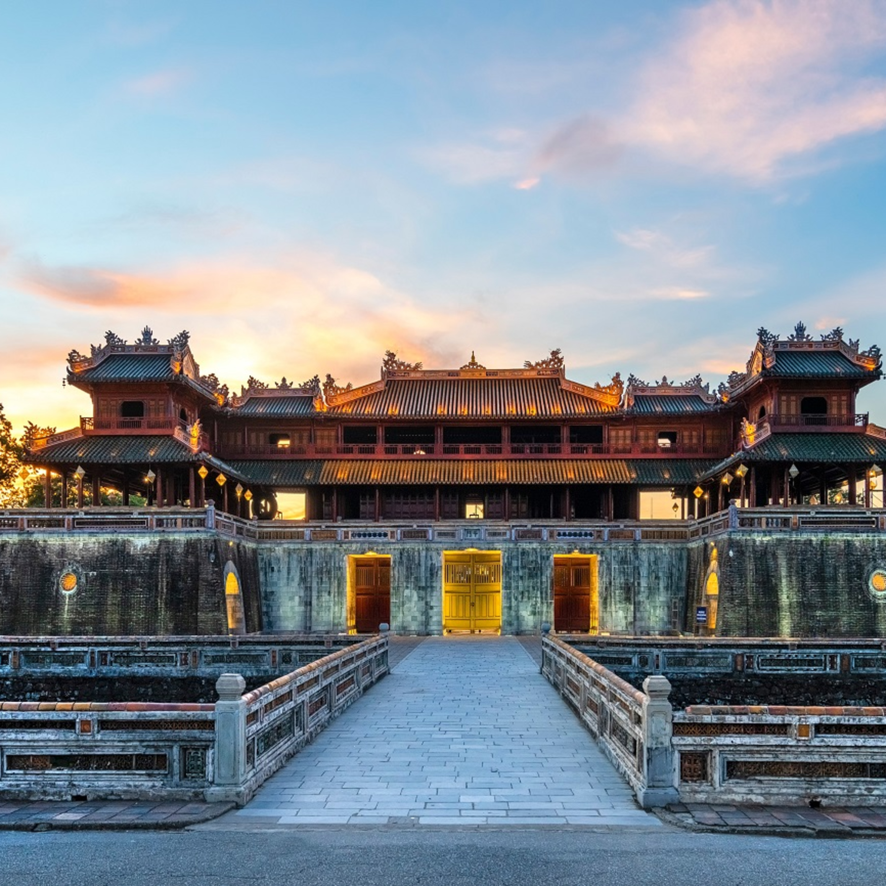 12 Danh Lam Thắng Cảnh Huế Đẹp Ngất Ngây, Hành Trình Về Miền Cố Đô Thơ Mộng episode artwork
