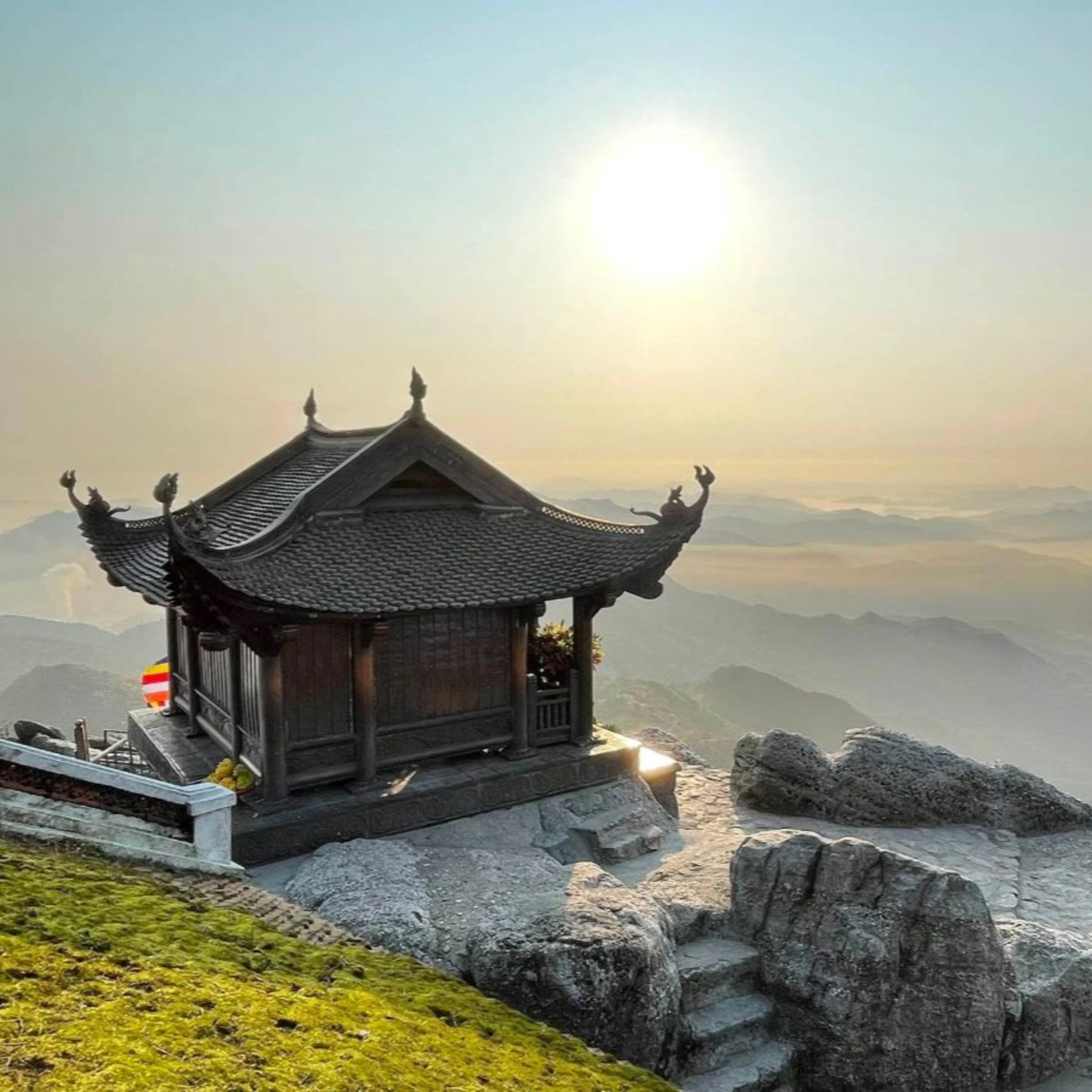 Top 7 Danh Lam Thắng Cảnh Quảng Ninh Được Du Khách Check-in Nhiều Nhất episode artwork