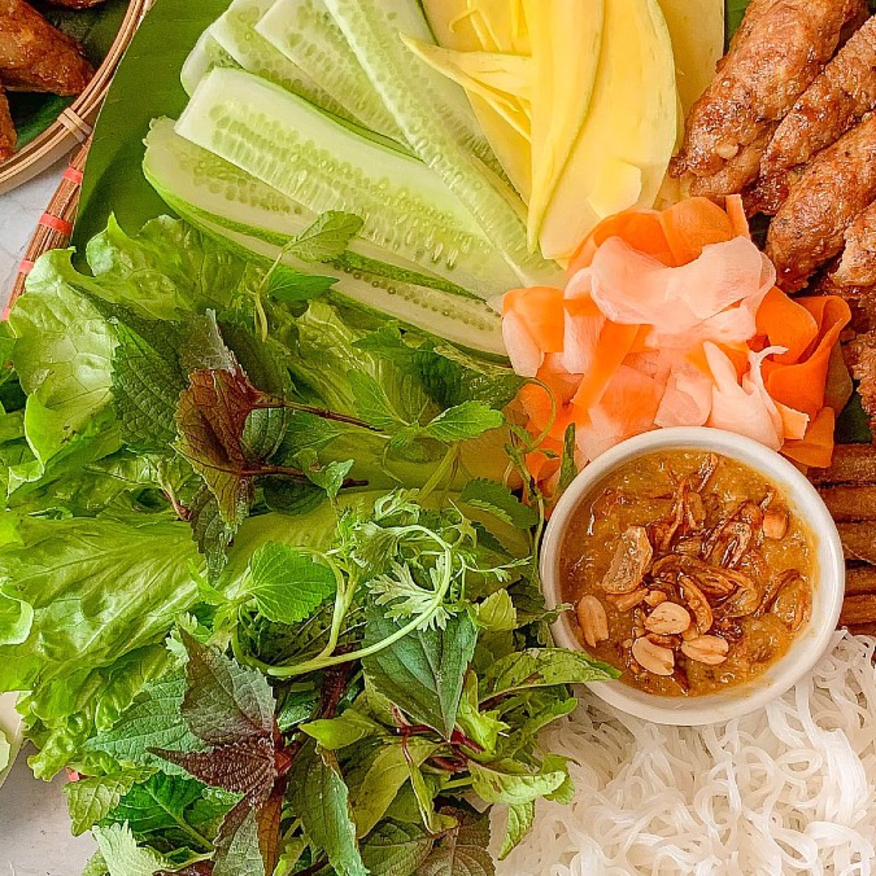 Hành Trình Khám Phá Ẩm Thực Với Top 7 Đặc Sản Khánh Hòa Đậm Đà Hương Biển episode artwork