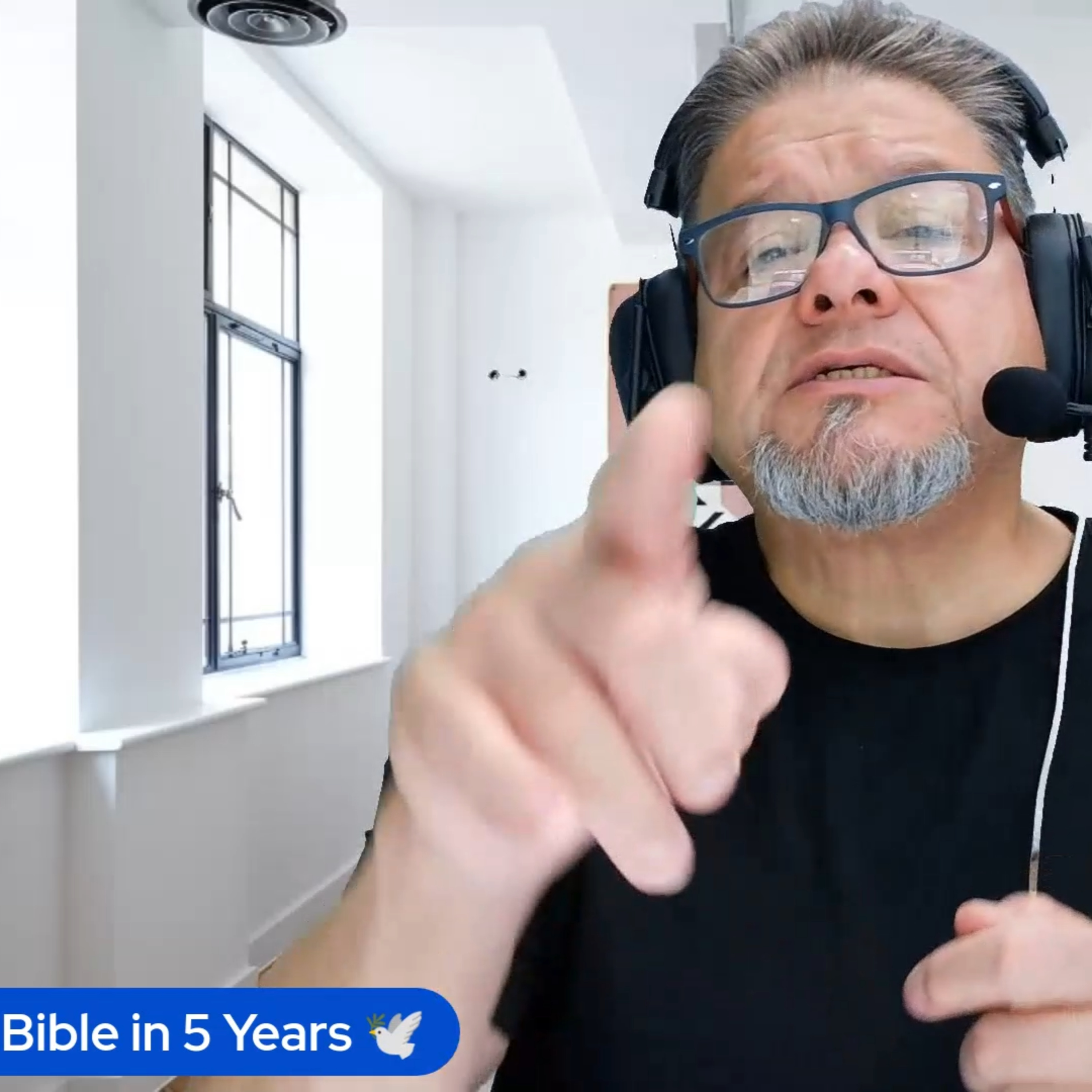 Day 613: Absalom's Rebellion - 2 Samuel 15: 1 - 12