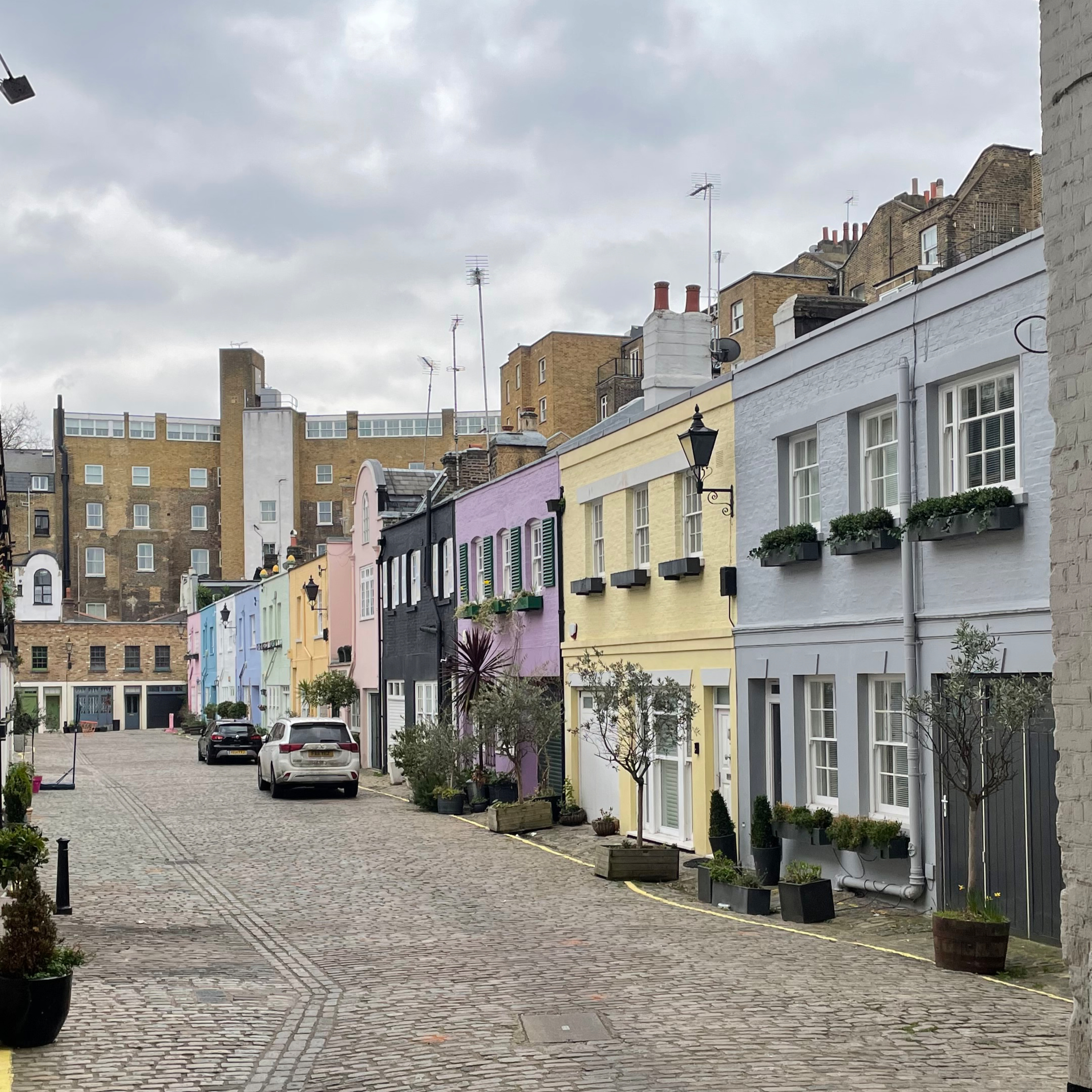 Due Passi Per Londra