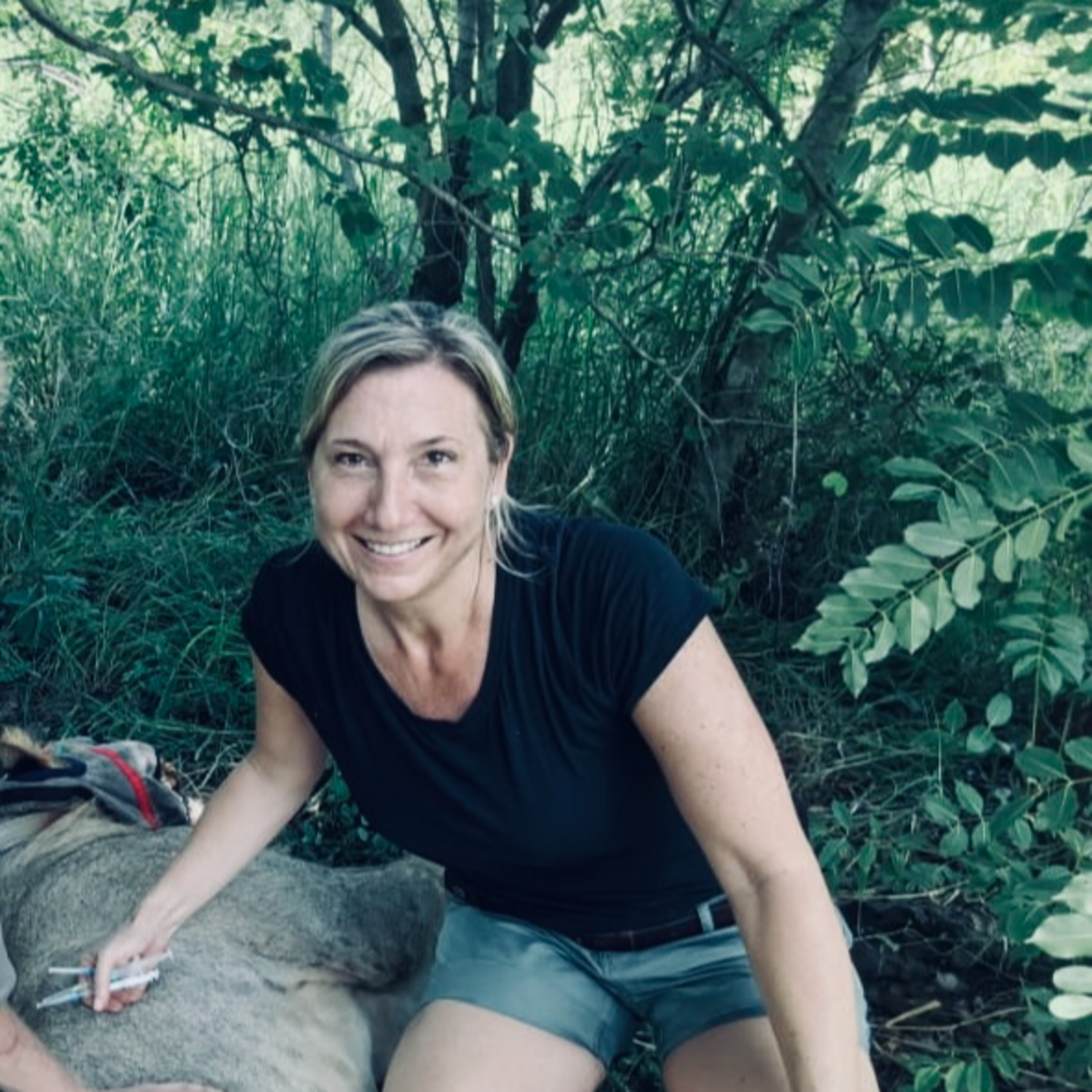 Exploring Veterinary Care in Malawi with Dr. Dagmar Mayer episode artwork