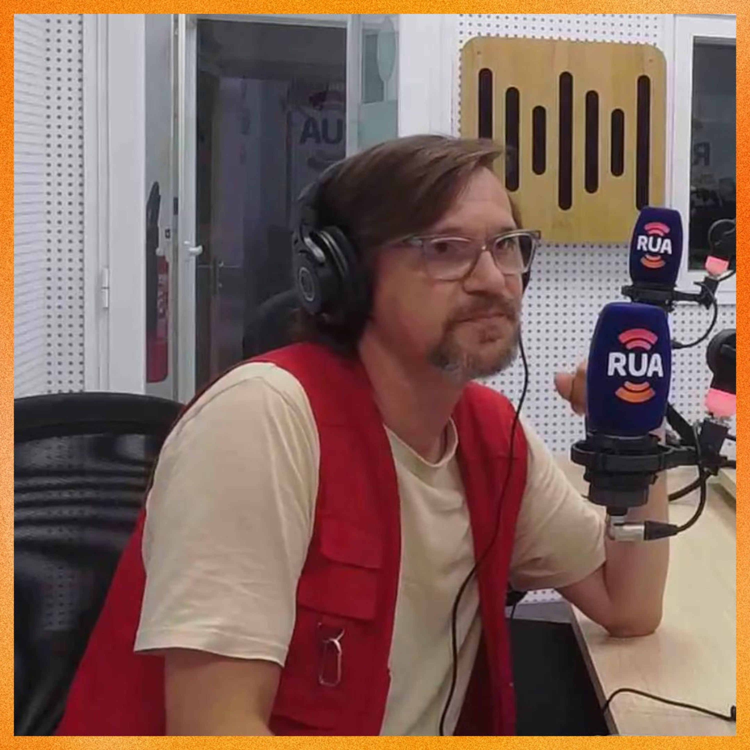 Astrónomo Filipe Dias (CCVAlg) - Entrevista Eclipse Solar | RUA FM episode artwork