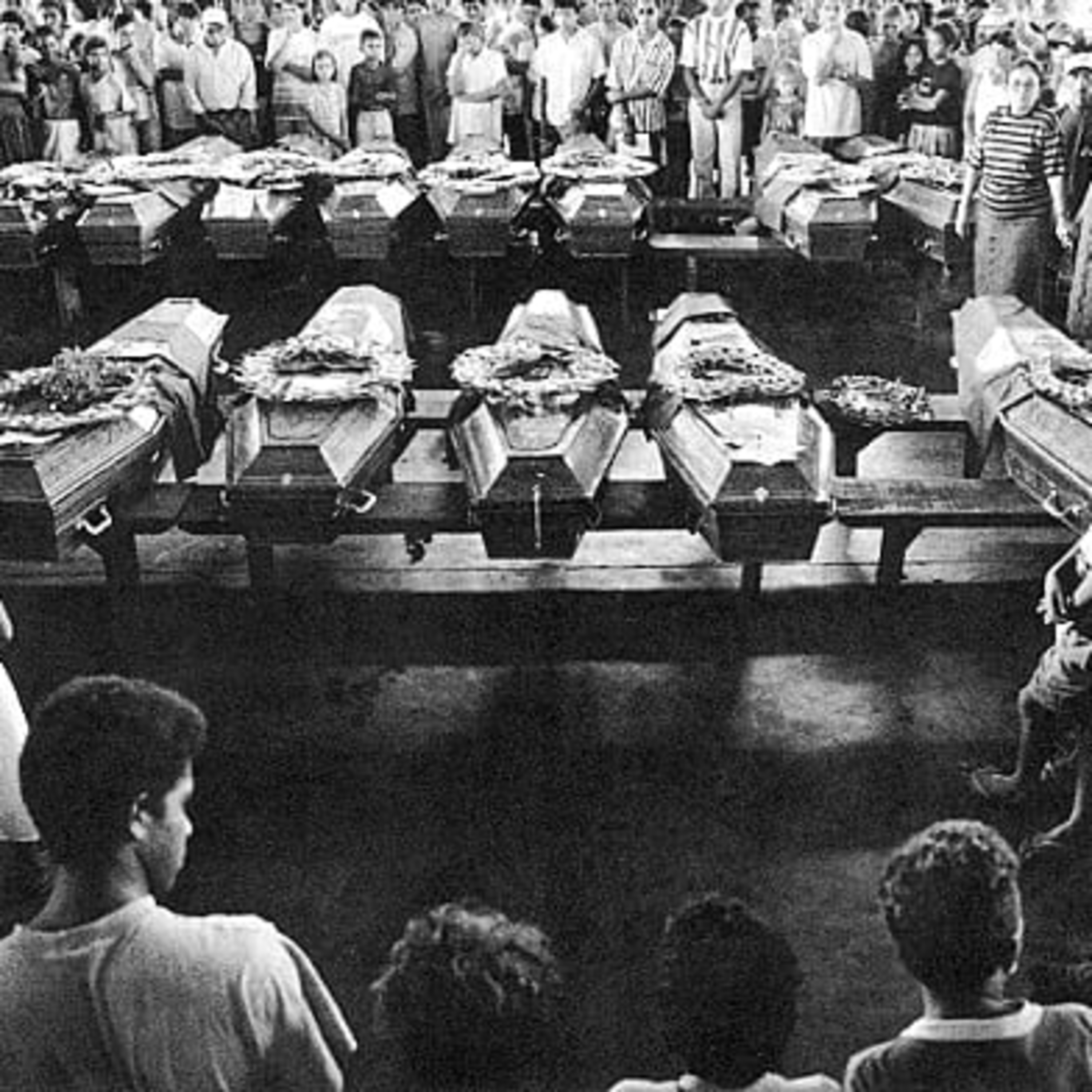 Como Serra Pelada foi o "combustível" para o Massacre de Eldorado do Carajás episode artwork