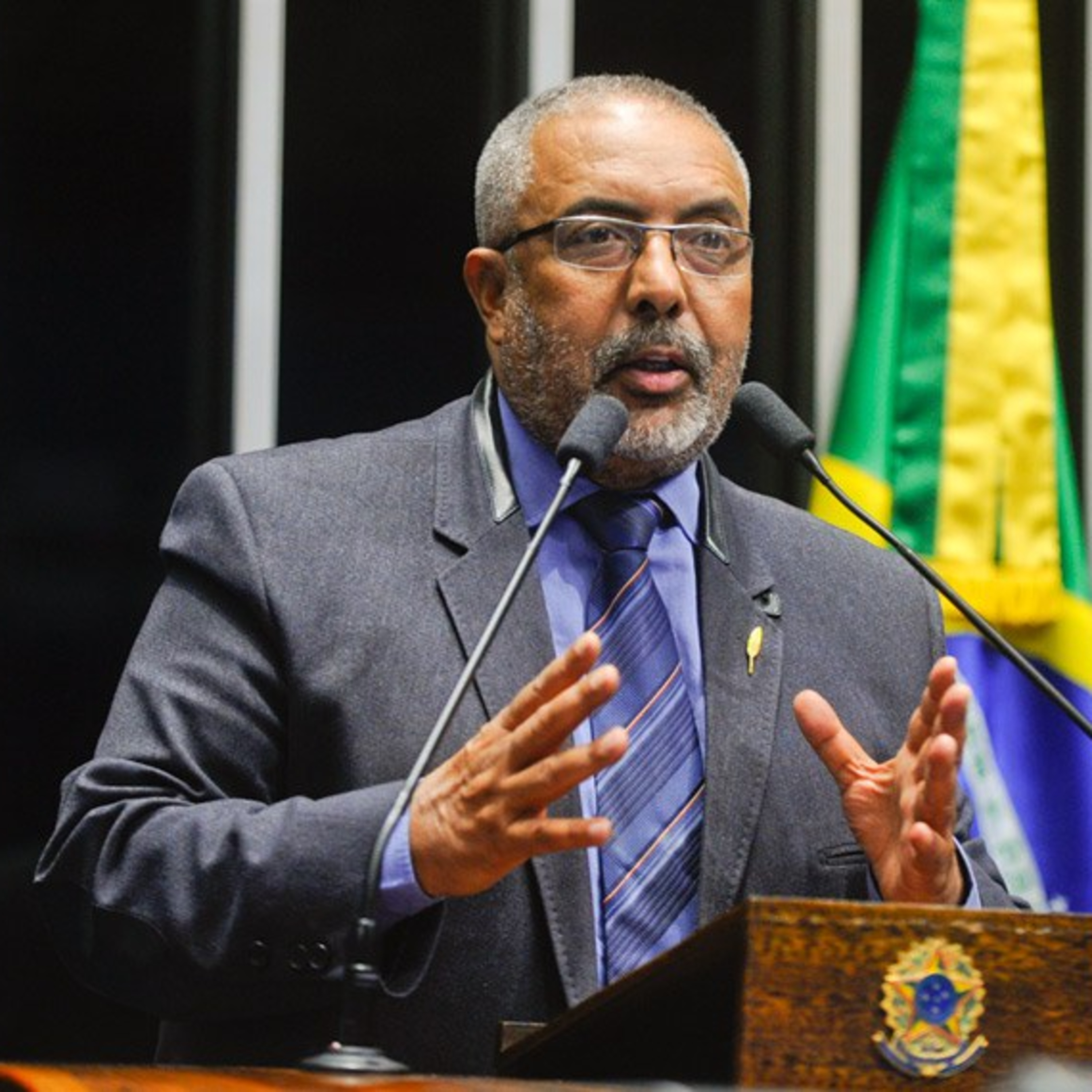 Paulo Paim: ‘Vamos investigar a fundo, doa a quem doer’, sobre fraude no INSS episode artwork