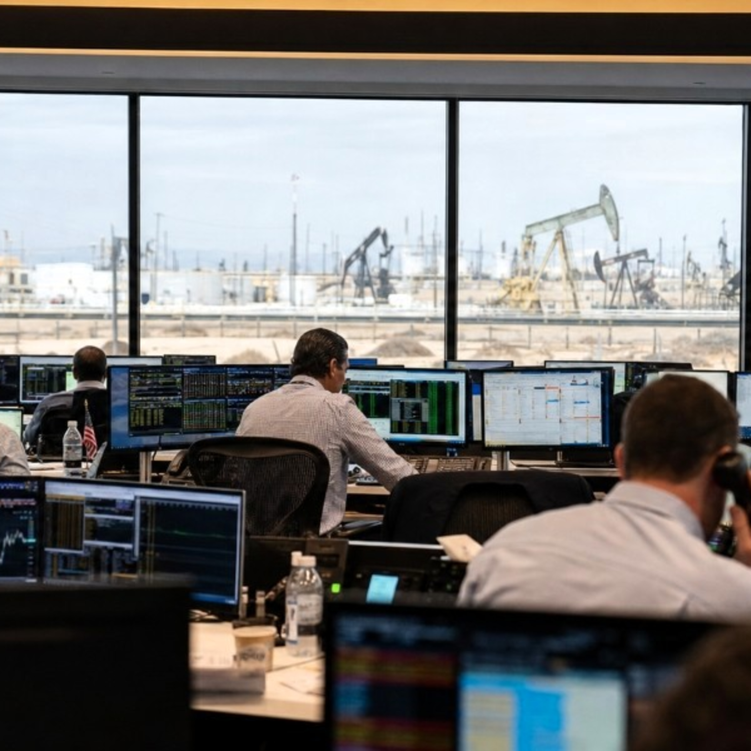 Quando il mondo brucia, i trader contano i miliardi: il boom energetico del 2026 episode artwork