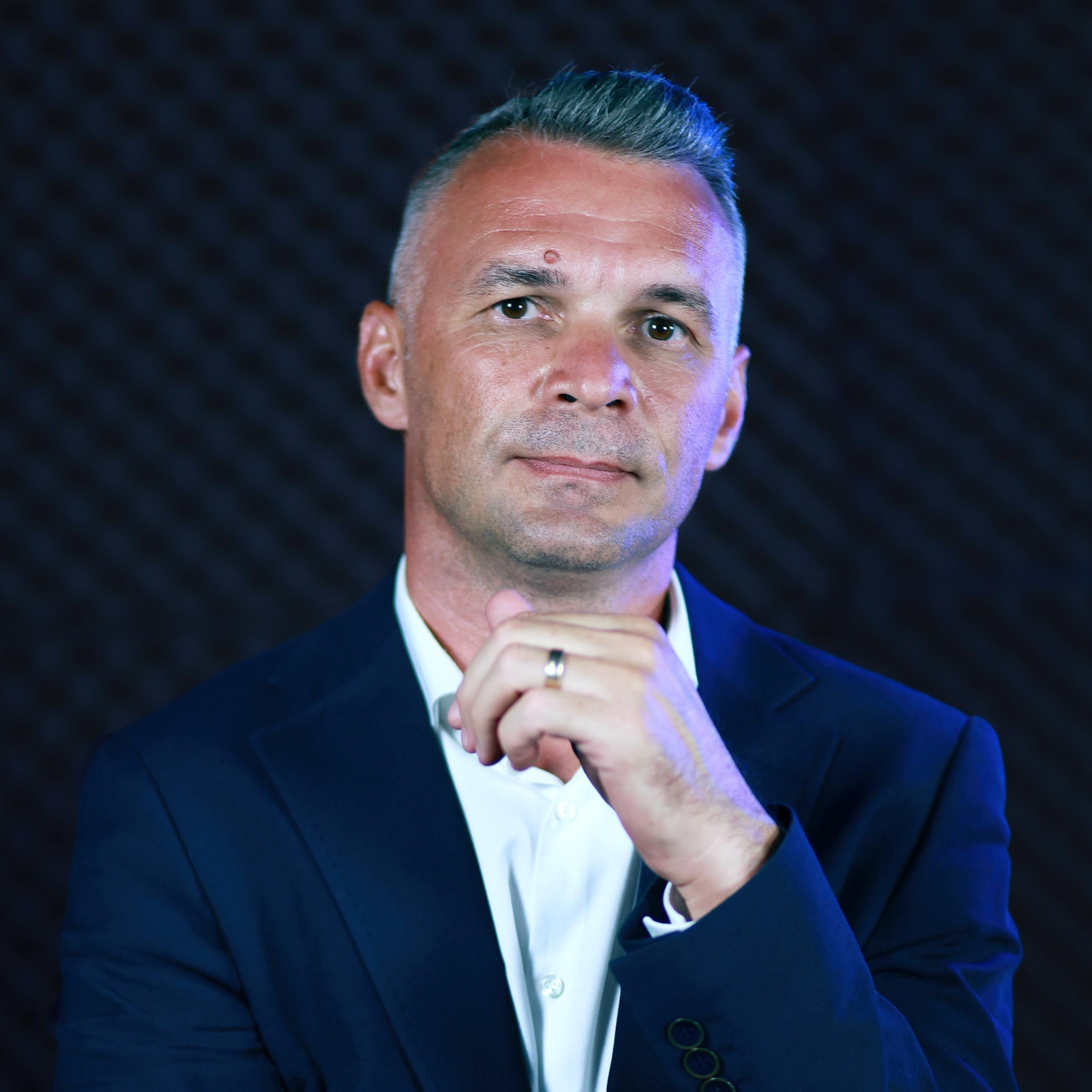 Ce nu-ți zice banca, îți zice Robert - brokerul tău de credite. Îți salvează timp, bani și efort 🏠📈 episode artwork